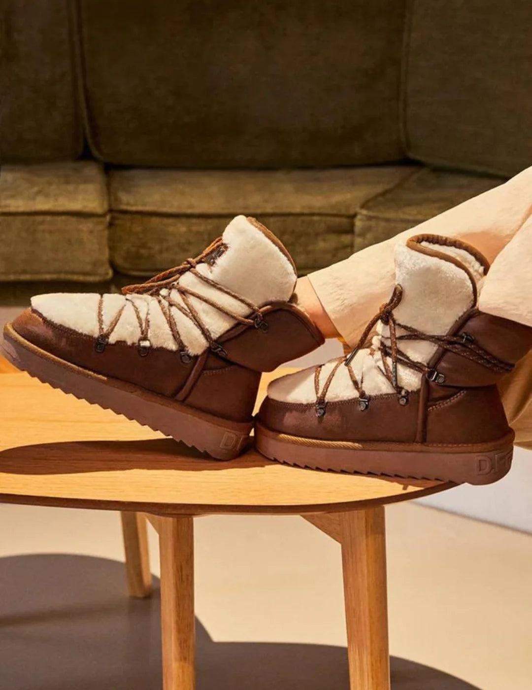 Bota Australiana D.Franklin Nordic Fur Camel | Bicos de Fio