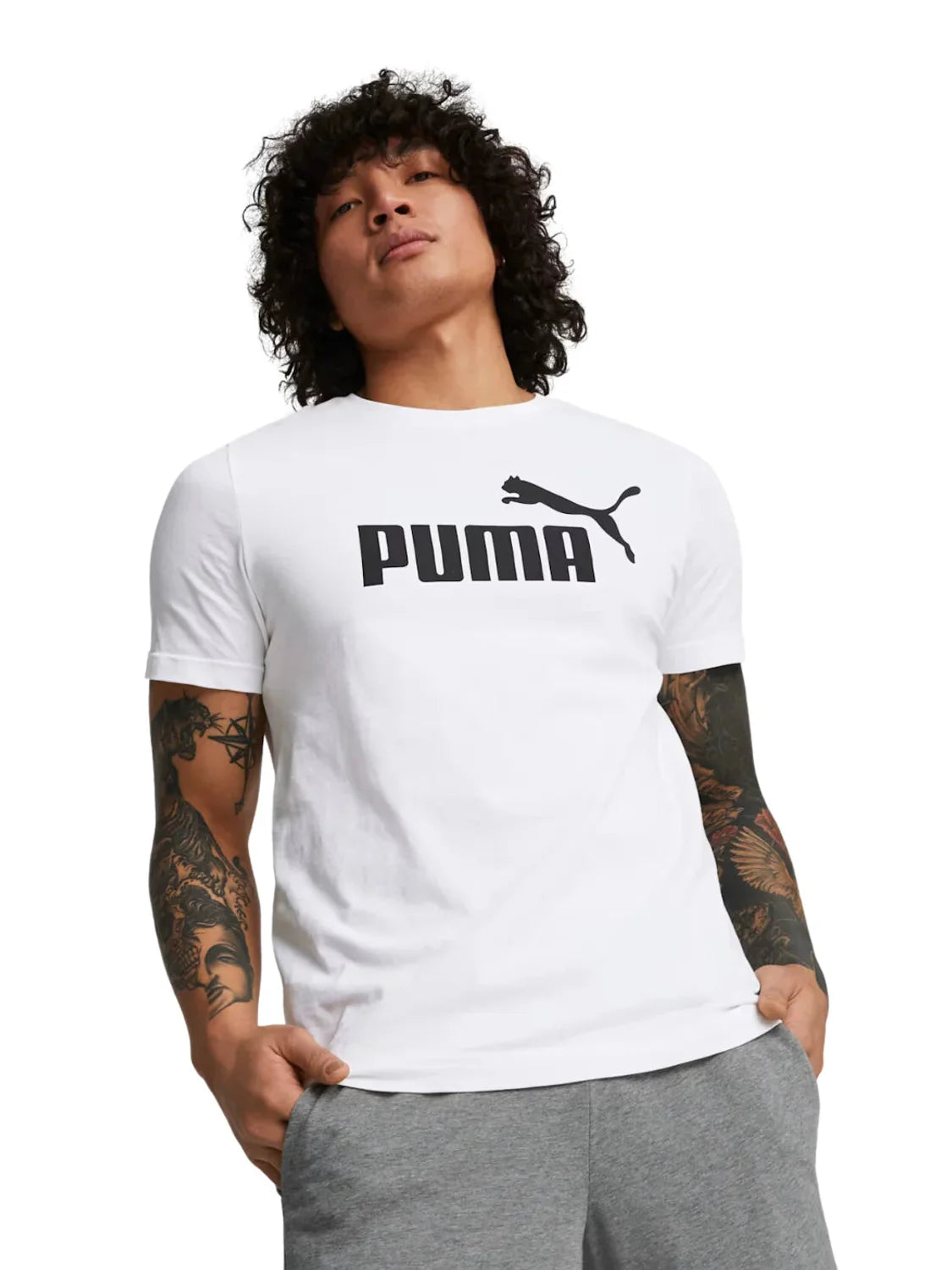 Camiseta PUMA Logo Essentials Blanco | Bicos de Fío