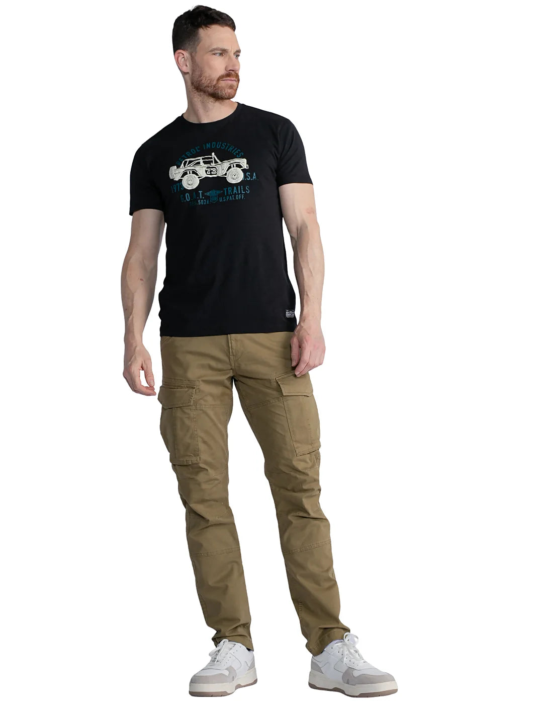 Camiseta Hombre Coche Petrol Industries Negro | Bicos de Fío