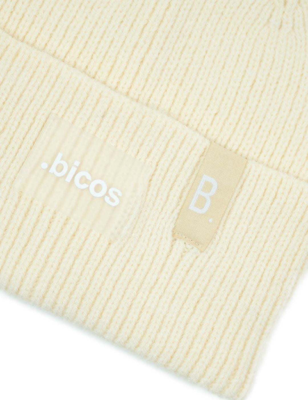 Gorro Mujer Parche BdeF Bicos Beige | Bicos de Fío