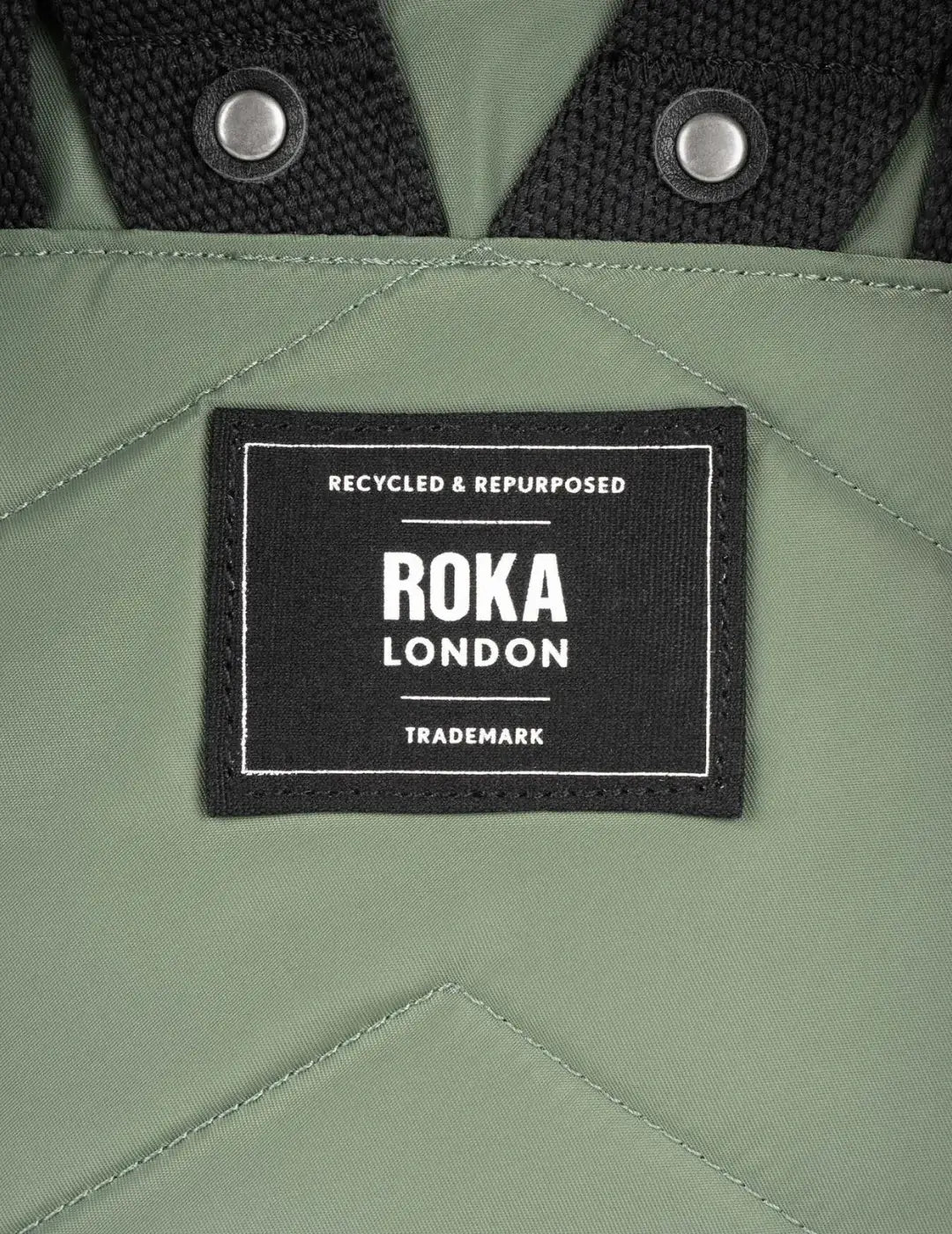 Mochila Roka Canfield B Small Black Label Granite | Bicos de Fío