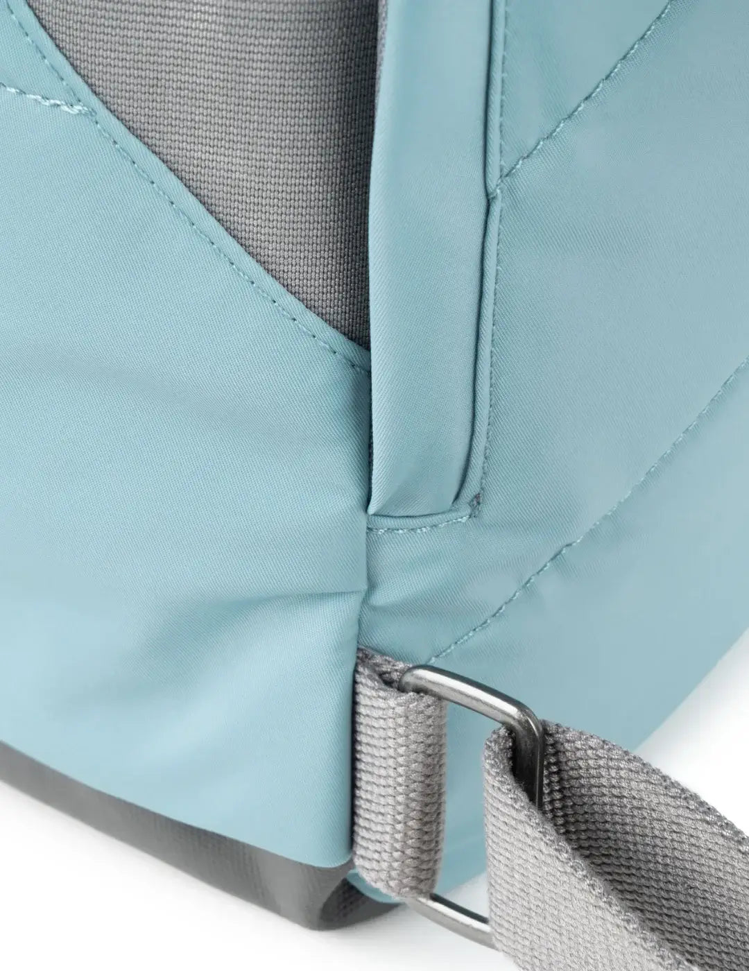 Mochila Roka Canfield B Medium Spearmint | Bicos de Fío