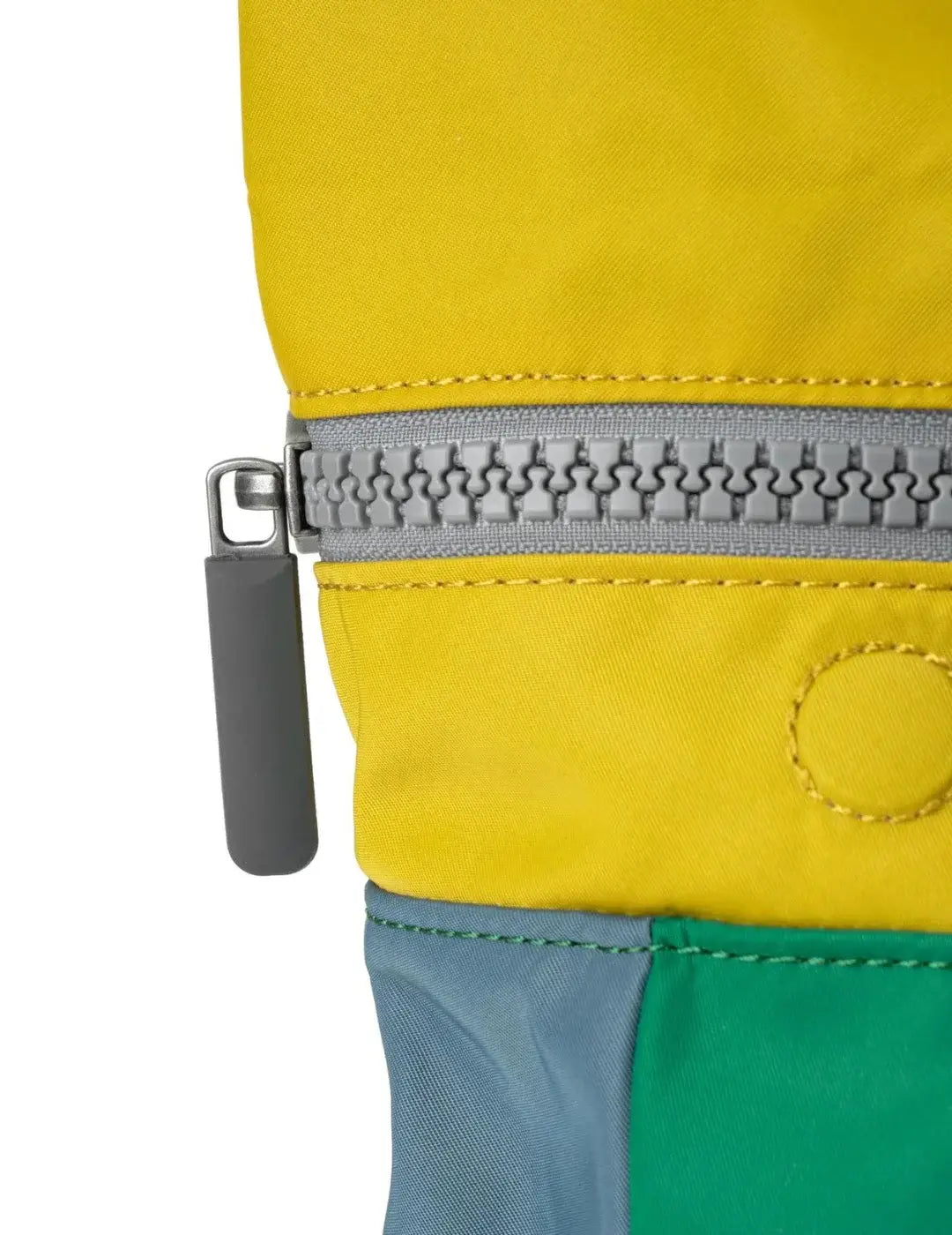 Mochila Roka Canfield B Small Edition 4 | Bicos de Fío