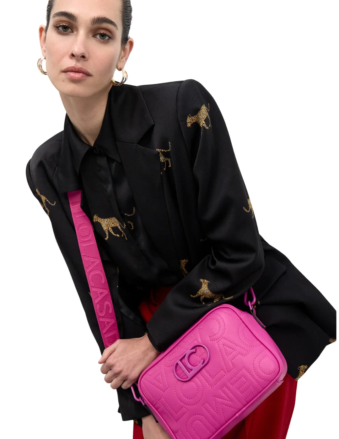 Bandolera Lola Casademunt Pespuntes Fucsia | Bicos de Fío