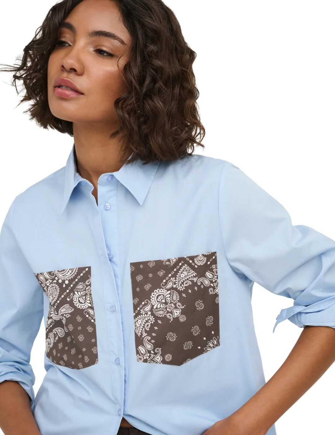 Camisa ONLY New Sable Lidia Bolsillos Azul | Bicos de Fío