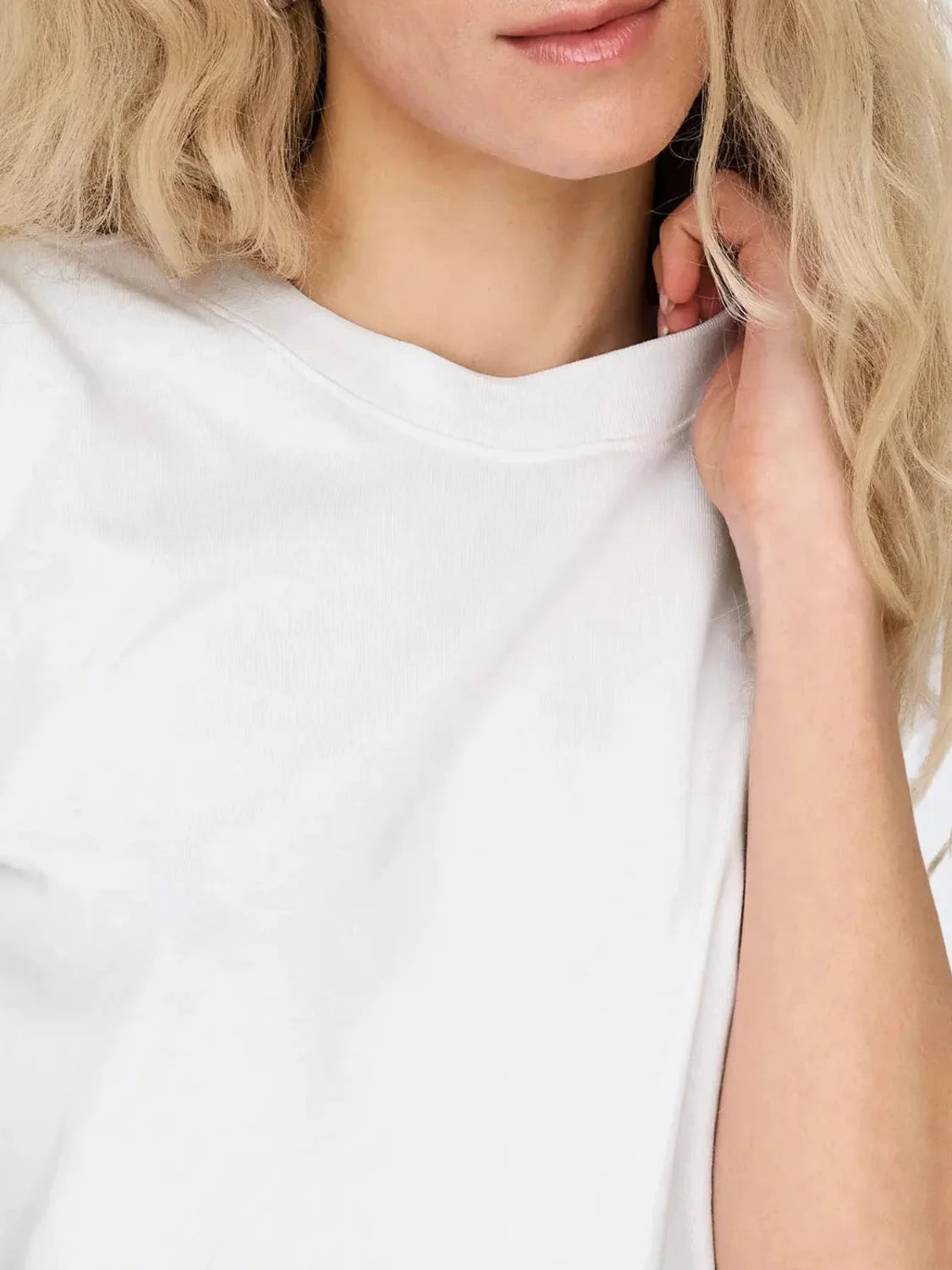 Camiseta ONLY Monja Blanco | Bicos de Fío