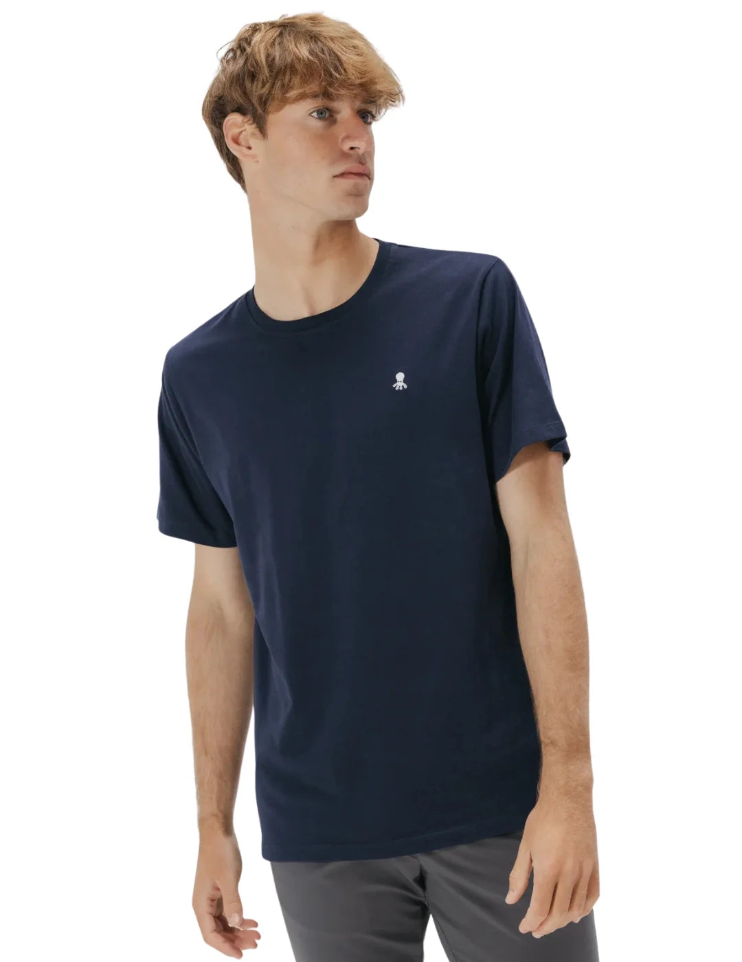 Camiseta El Pulpo Logo Bordado Azul Marino | Bicos de Fío