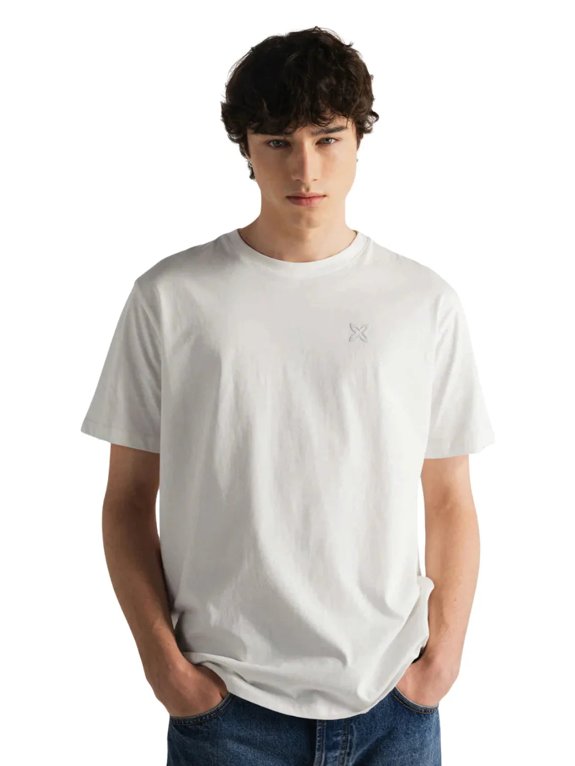 Camiseta Munich Essentials Blanco | Bicos de Fío