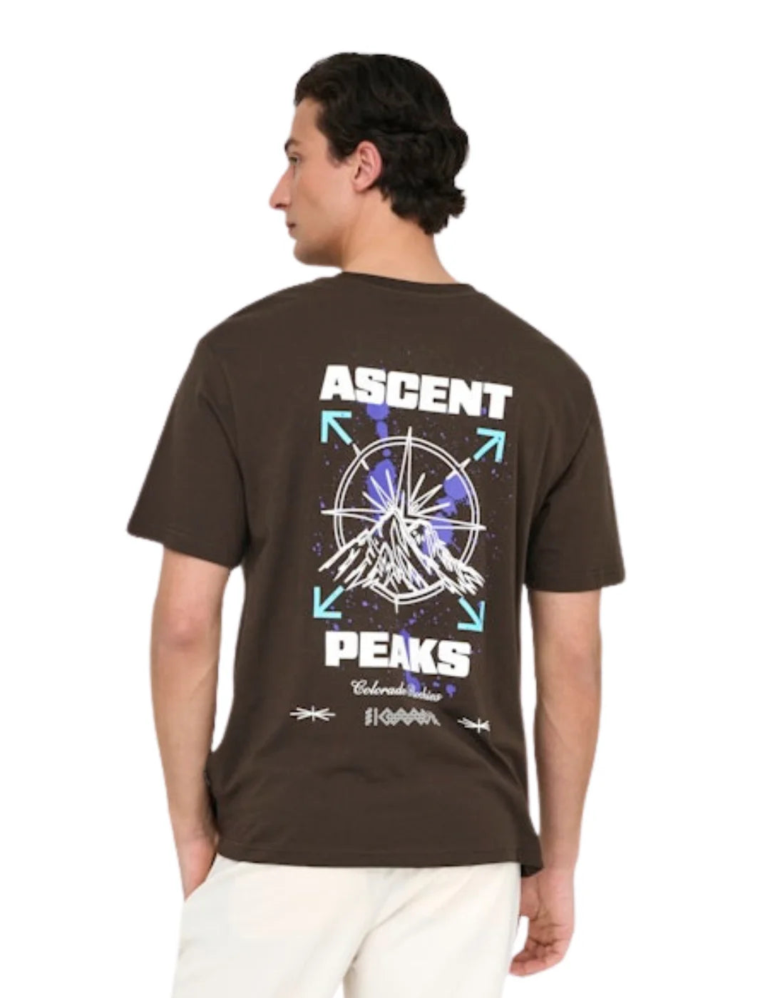 Camiseta ONLY&SONS Keane Ascent Peaks Marrón | Bicos de Fío