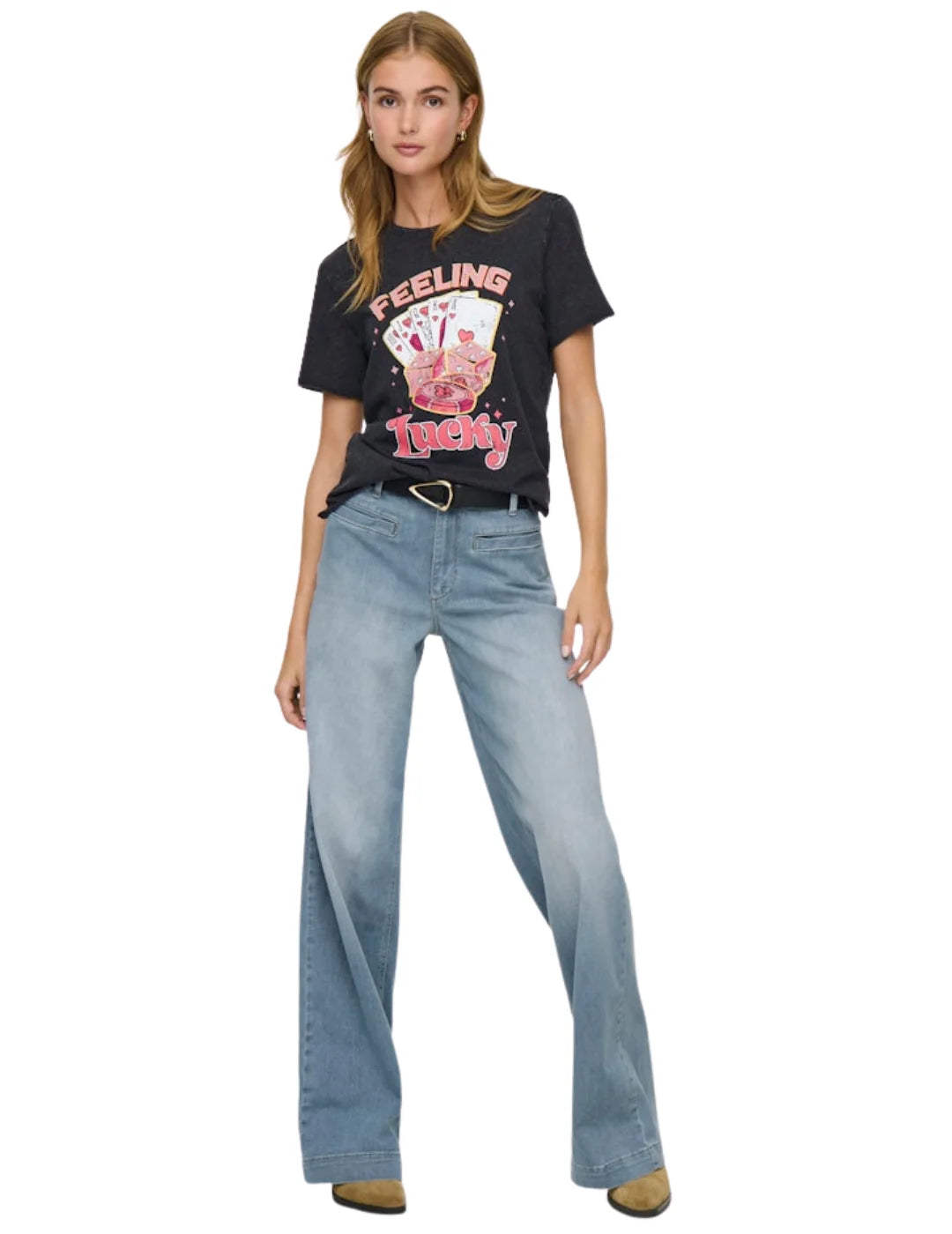 Camiseta ONLY Lucy Lucky Cards Negro | Bicos de Fío