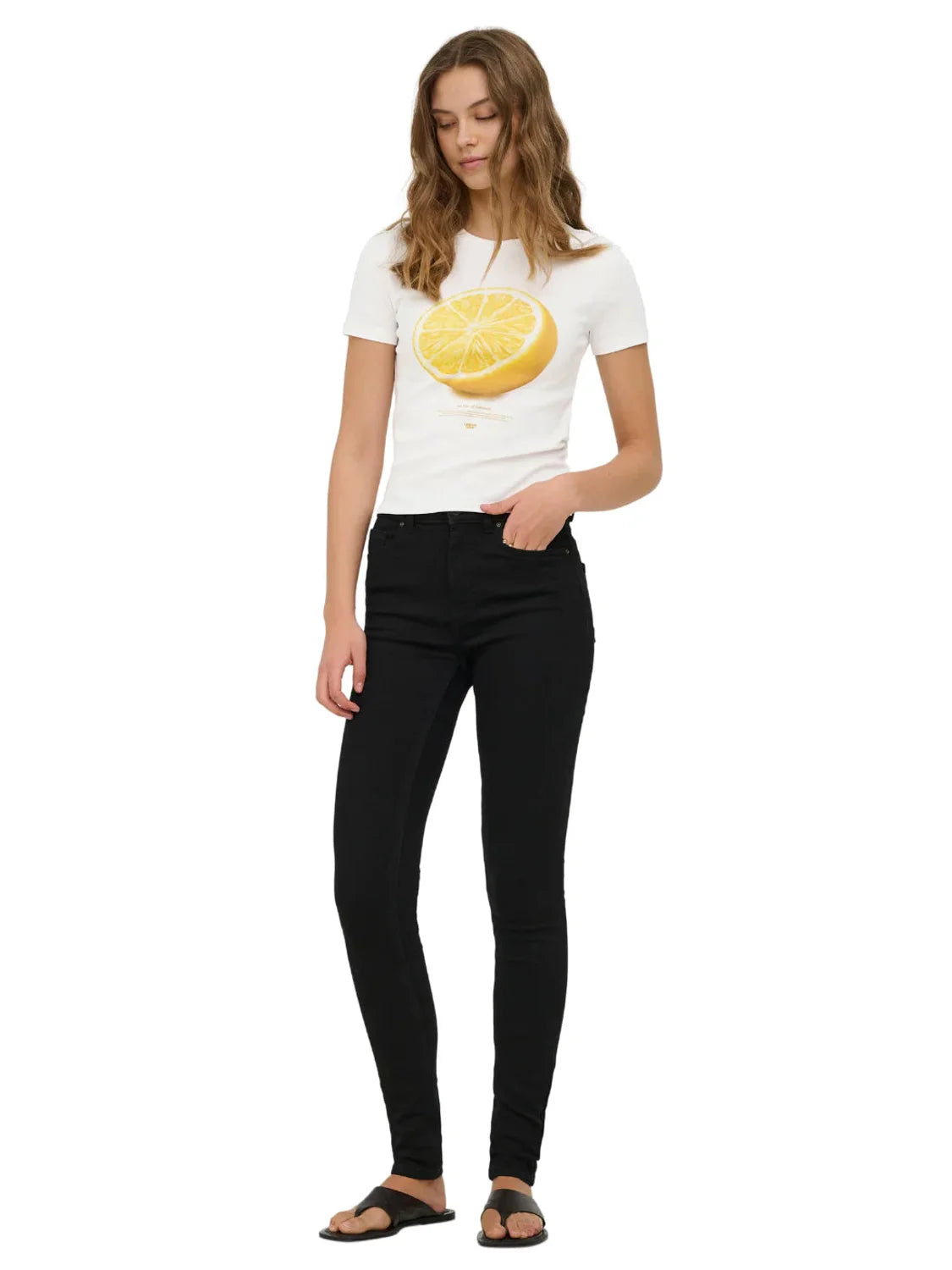 Camiseta ONLY Princess Lemon Blanco | Bicos de Fío