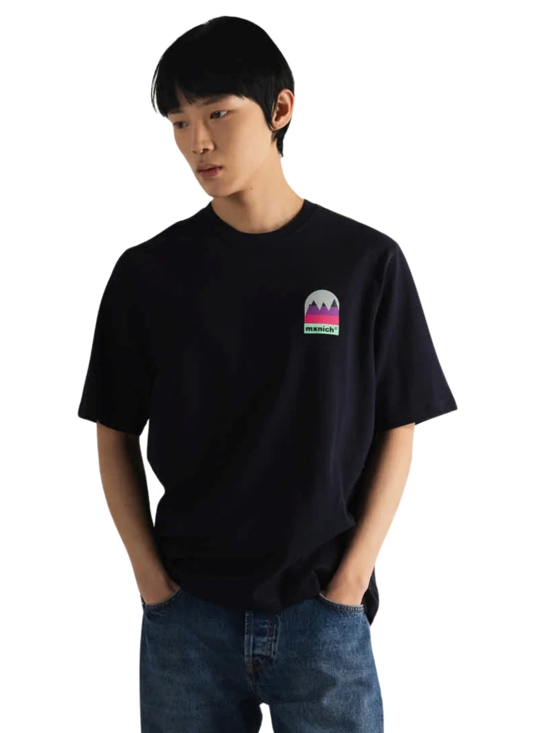 Camiseta Oversize Munich Trekking Azul Marino | Bicos de Fío