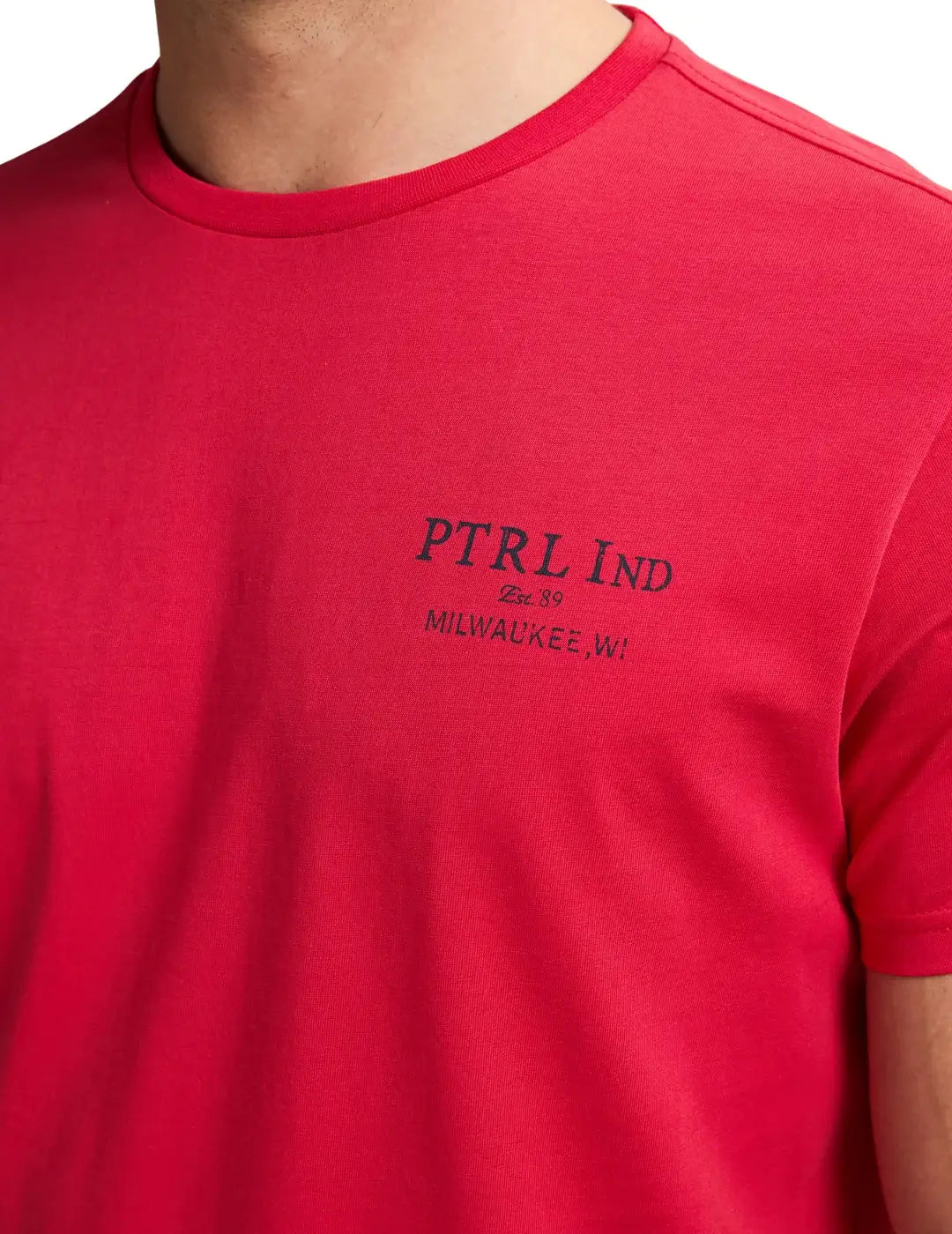 Camiseta Petrol Industries TSR603 Rojo | Bicos de Fío
