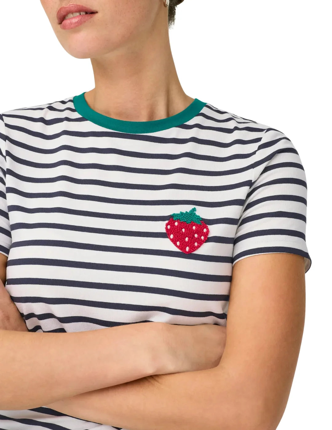 Camiseta Rayas ONLY Heart Strawberry Azul Marino | Bicos de Fío