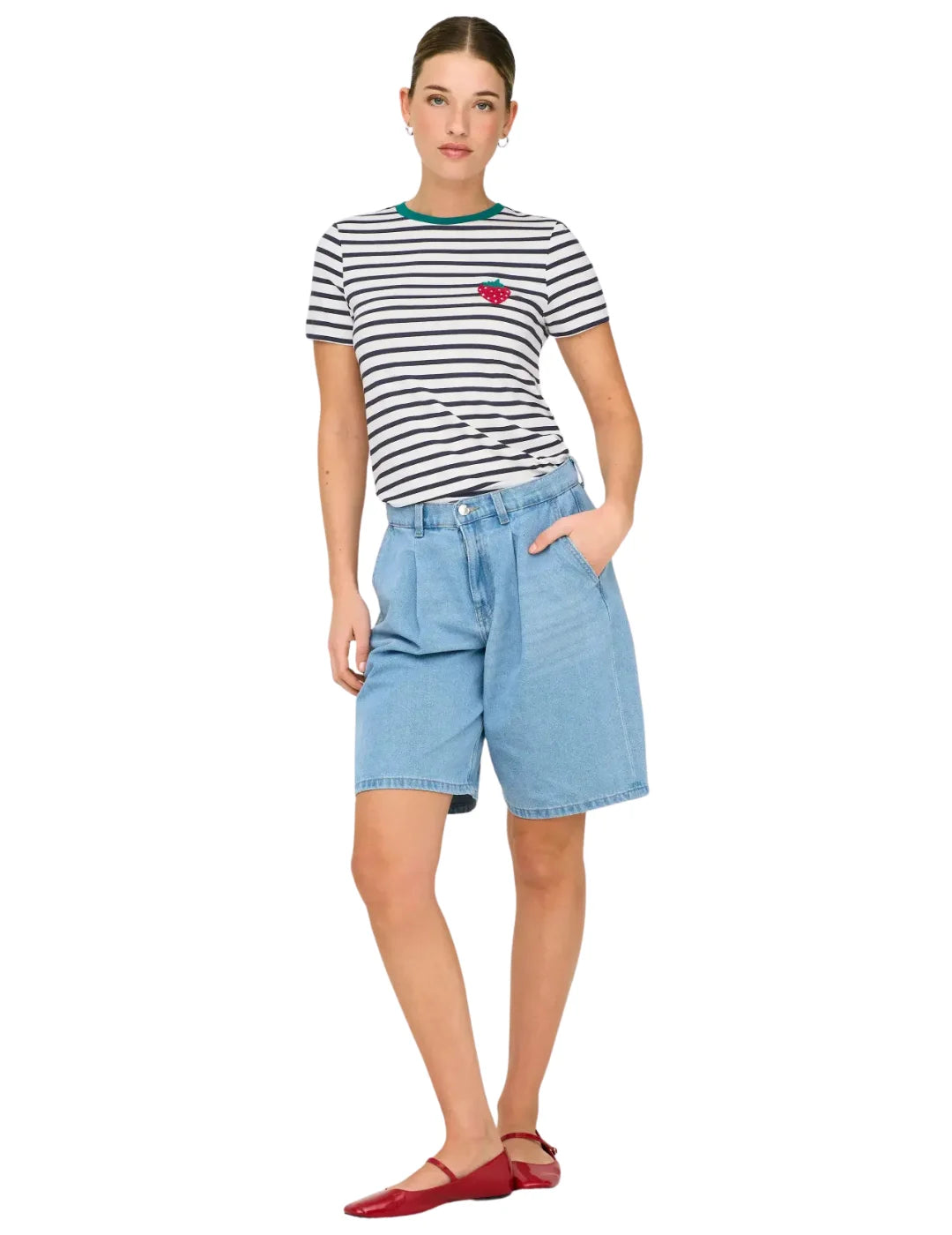Camiseta Rayas ONLY Heart Strawberry Azul Marino | Bicos de Fío