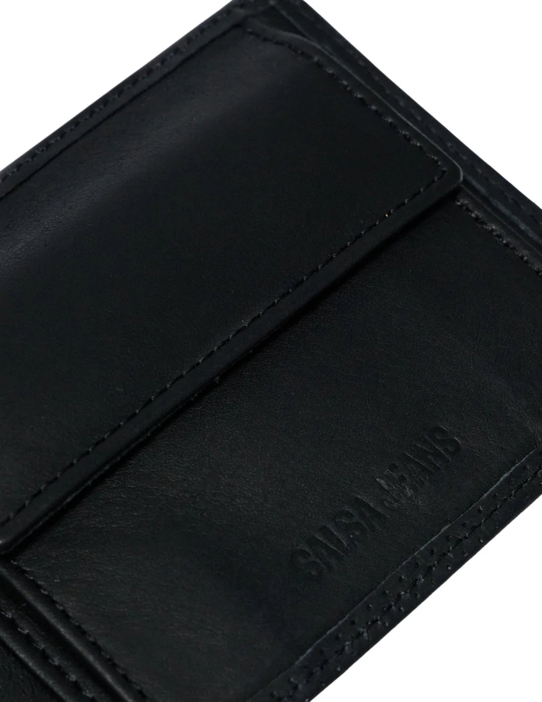 Cartera Cuero Salsa Jeans Logo Negro | Bicos de Fío