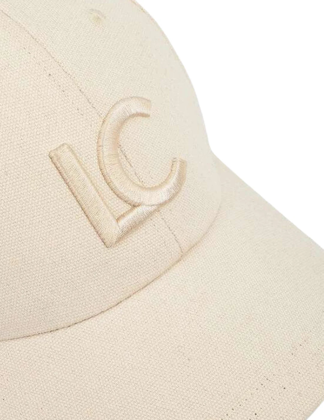 Gorra Lola Casademunt Logo Bordado Crudo | Bicos de Fío