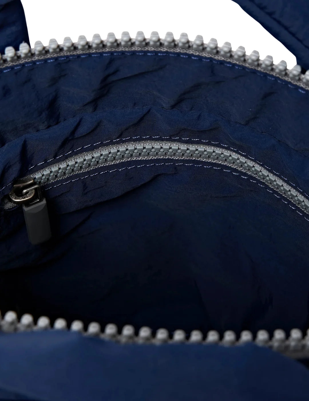 Mochila ROKA Bantry XS Taslon Midnight | Bicos de Fío
