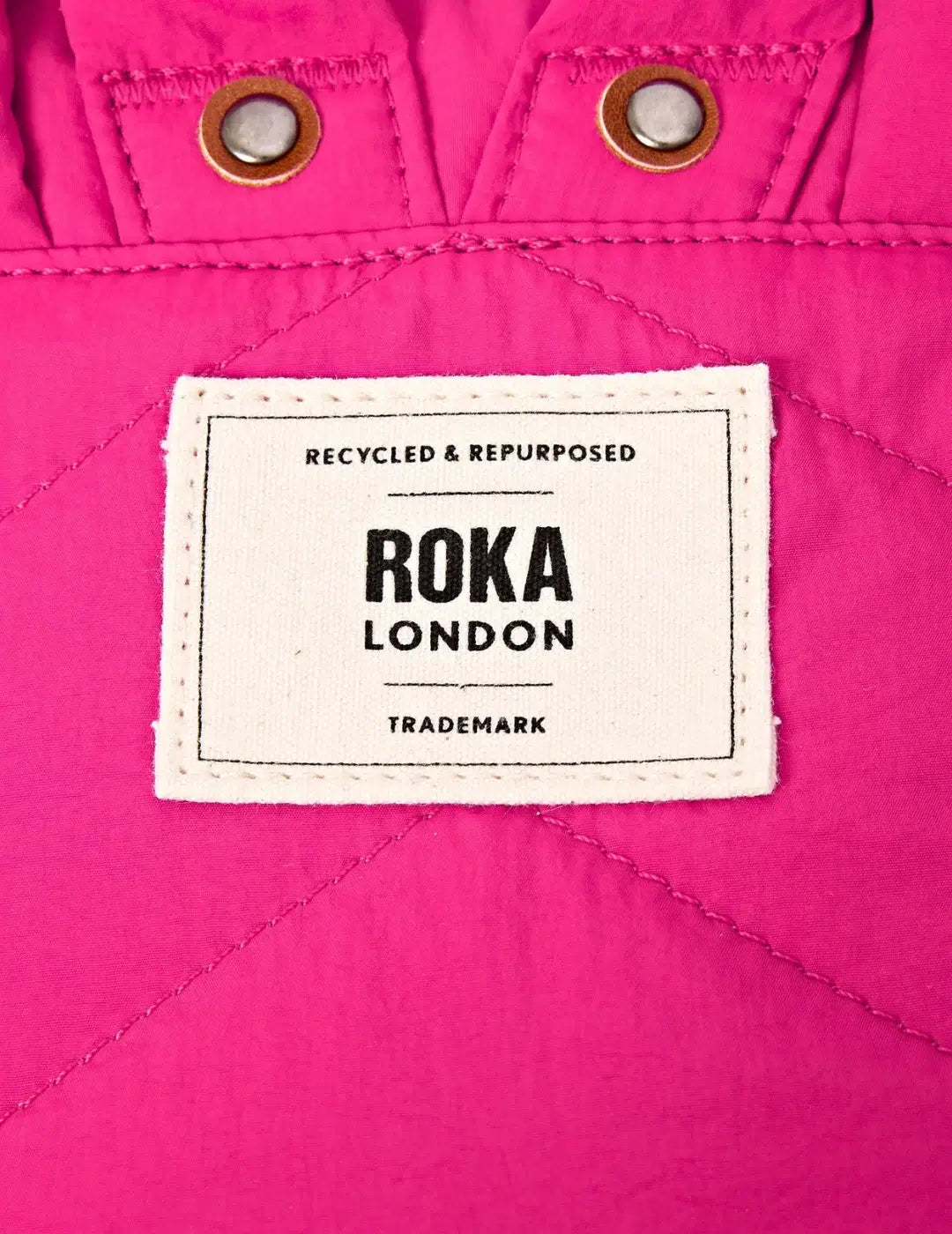 Mochila ROKA Bantry XS Taslon Very Berry | Bicos de Fío
