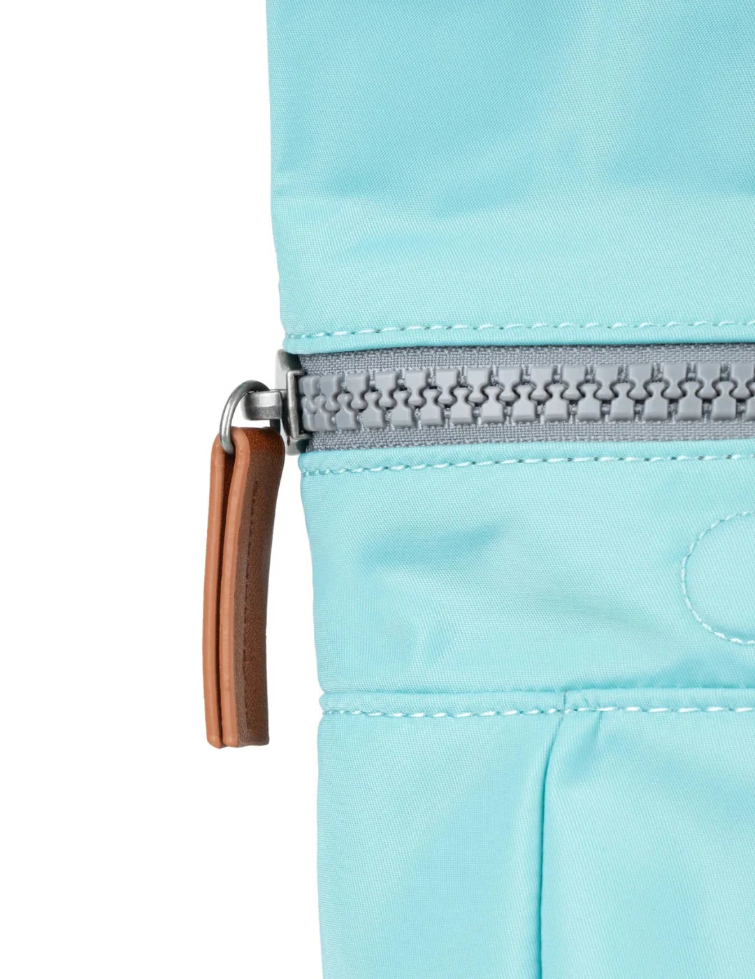 Mochila Roka Canfield B Medium Aquatic Awe | Bicos de Fío