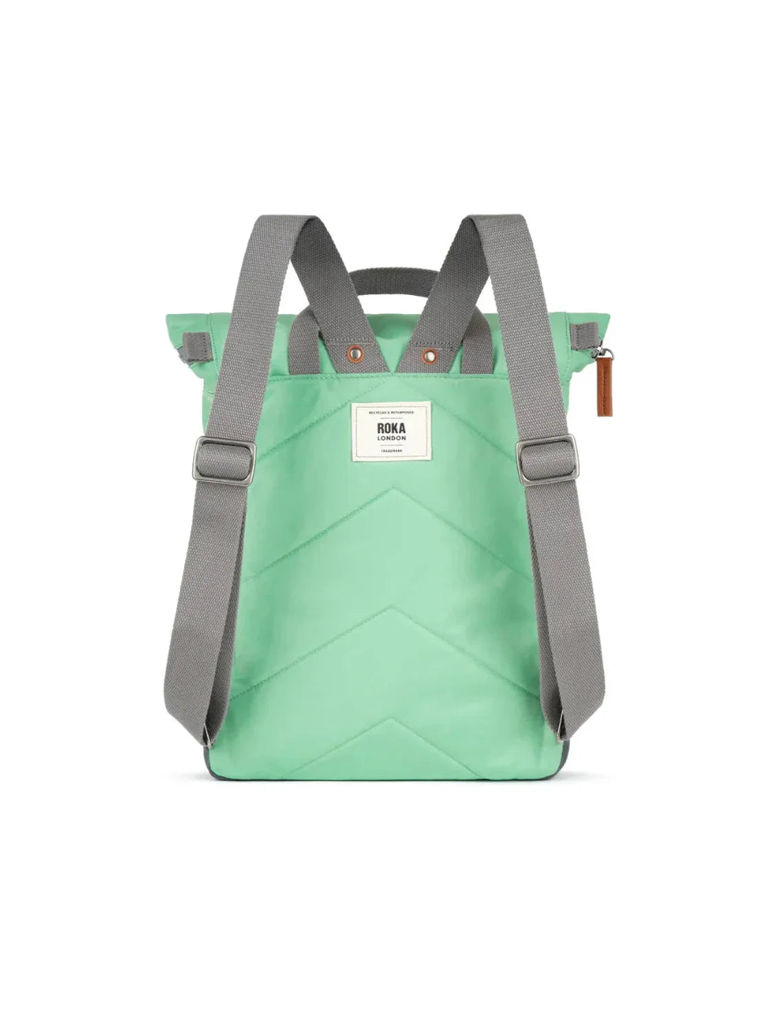 Mochila Roka Canfield B Medium Matcha | Bicos de Fío