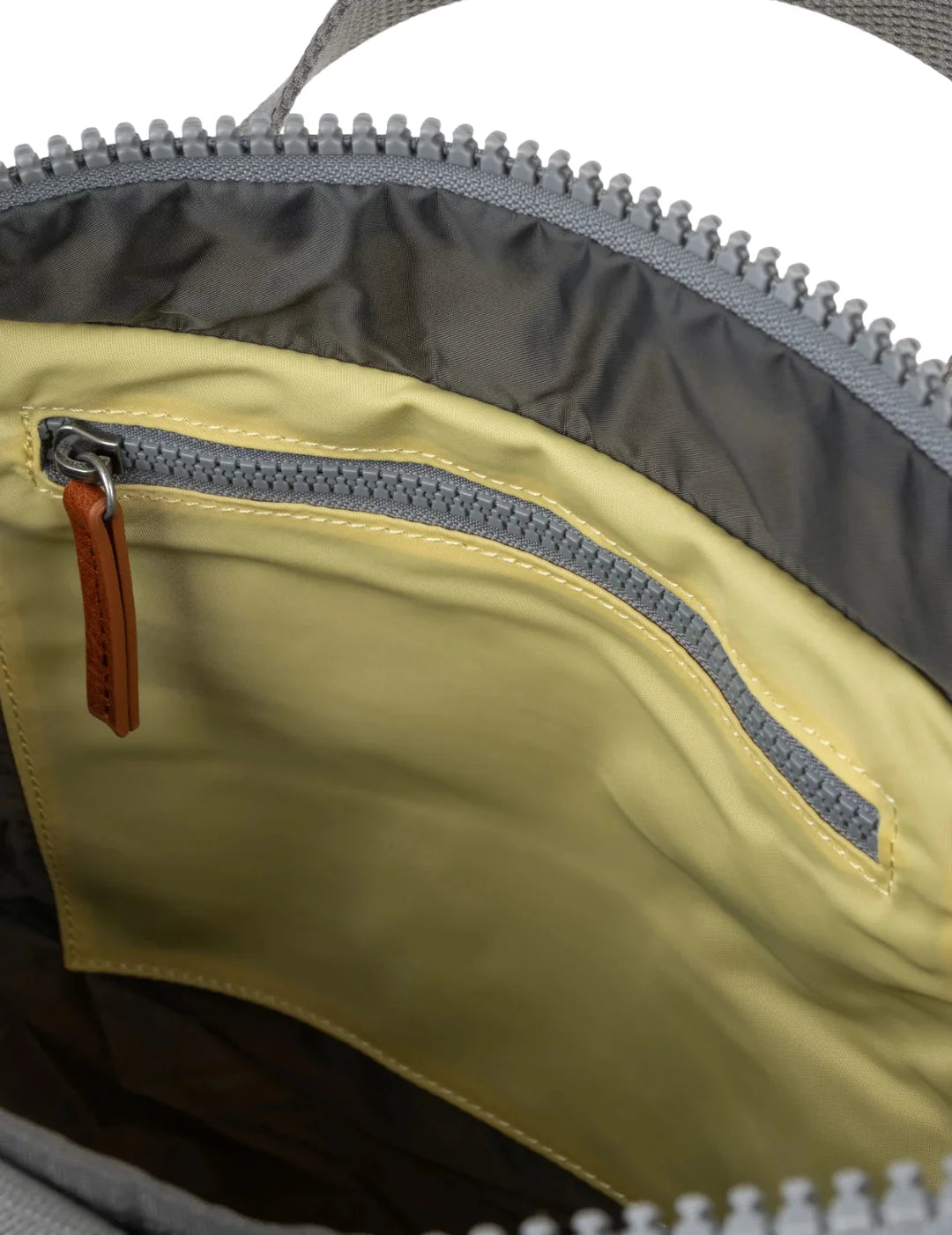 Mochila ROKA Canfield B Small Nylon Citron | Bicos de Fío