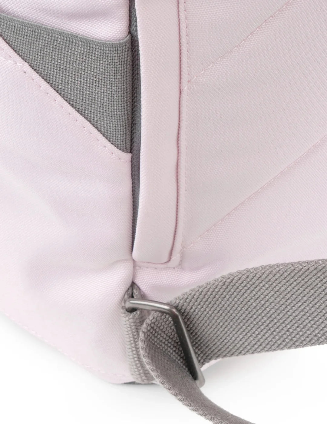 Mochila Roka Finchley A Small Transcendent Pink | Bicos de Fío