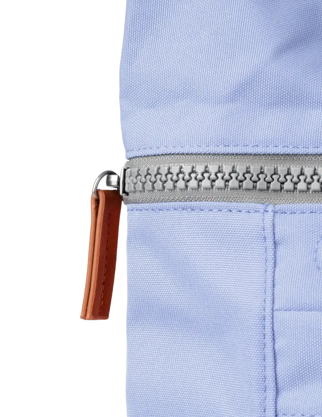 Mochila ROKA Finchley Small Canvas Thistle | Bicos de Fío