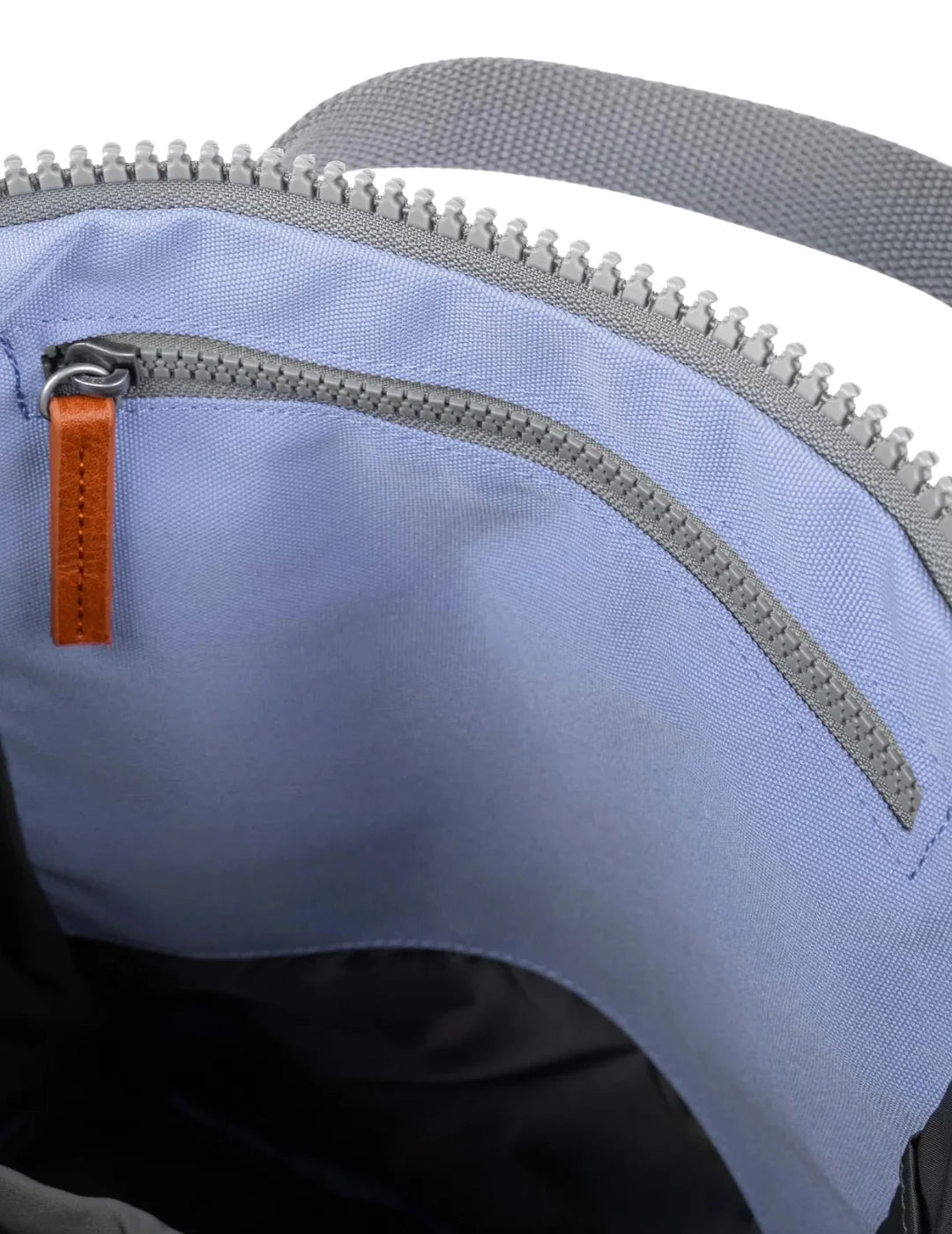 Mochila ROKA Finchley Small Canvas Thistle | Bicos de Fío