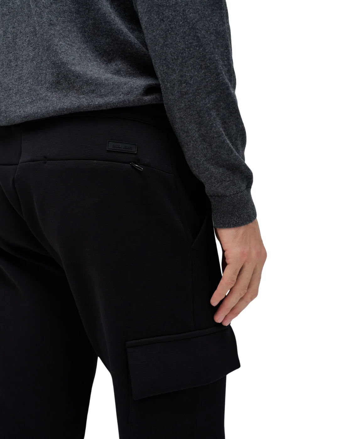 Pantalón Cargo Jogger Elástico Salsa Jeans Negro | Bicos de Fío