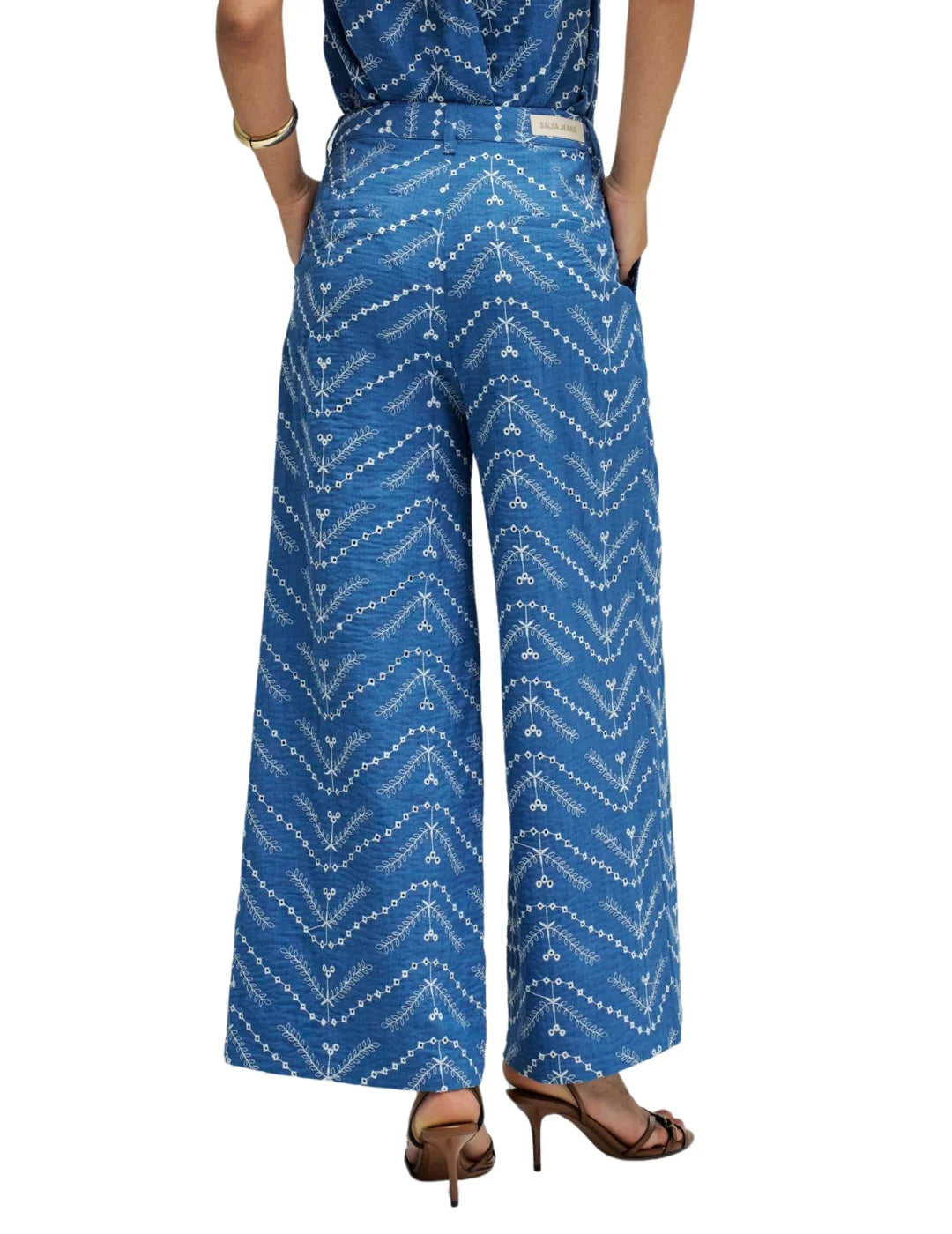 Pantalón Chino Cropped Bordados Salsa Jeans Azul | Bicos de Fío