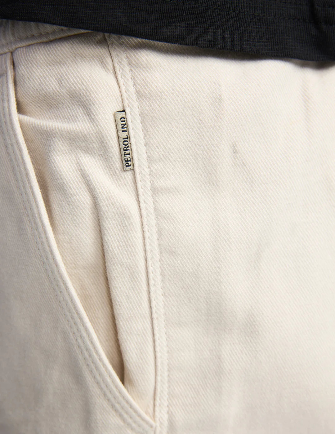 Pantalón Sarga Petrol Industries Crudo | Bicos de Fío