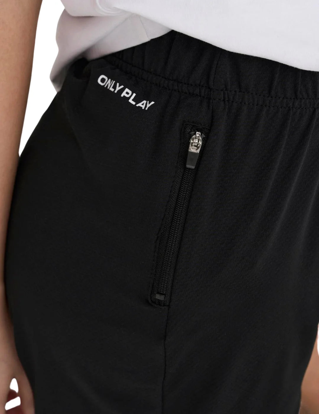 Pantalón Corto ONLY PLAY Mila Negro - Bicos de Fío