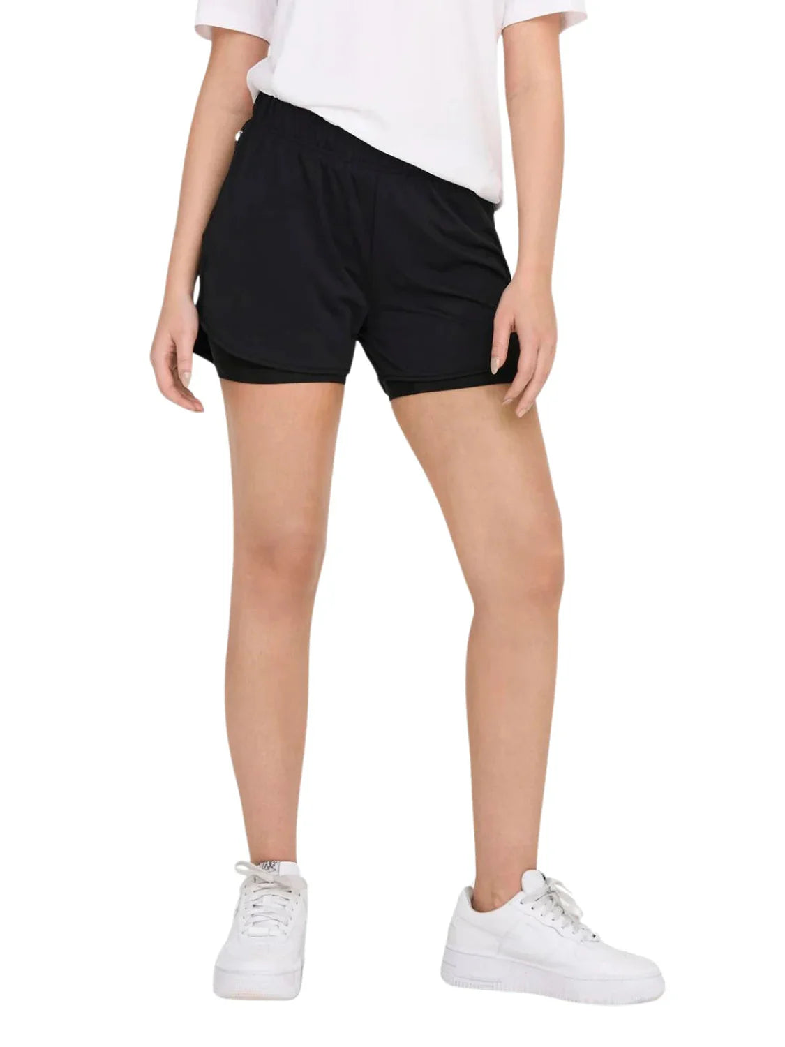 Pantalón Corto ONLY PLAY Mila Negro - Bicos de Fío