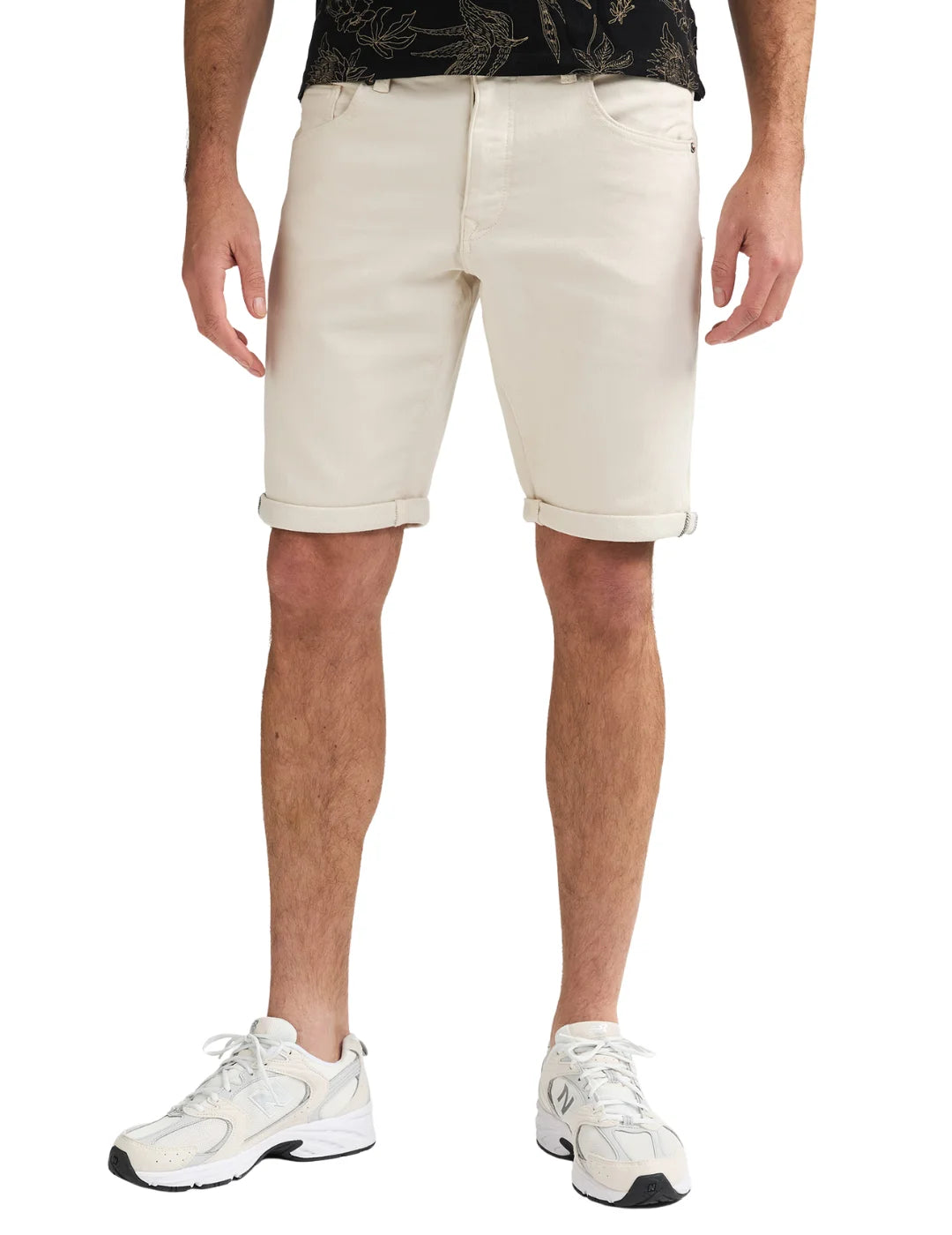 Pantalón Corto Petrol Industries Jackson Coconut Beige | Bicos de Fío