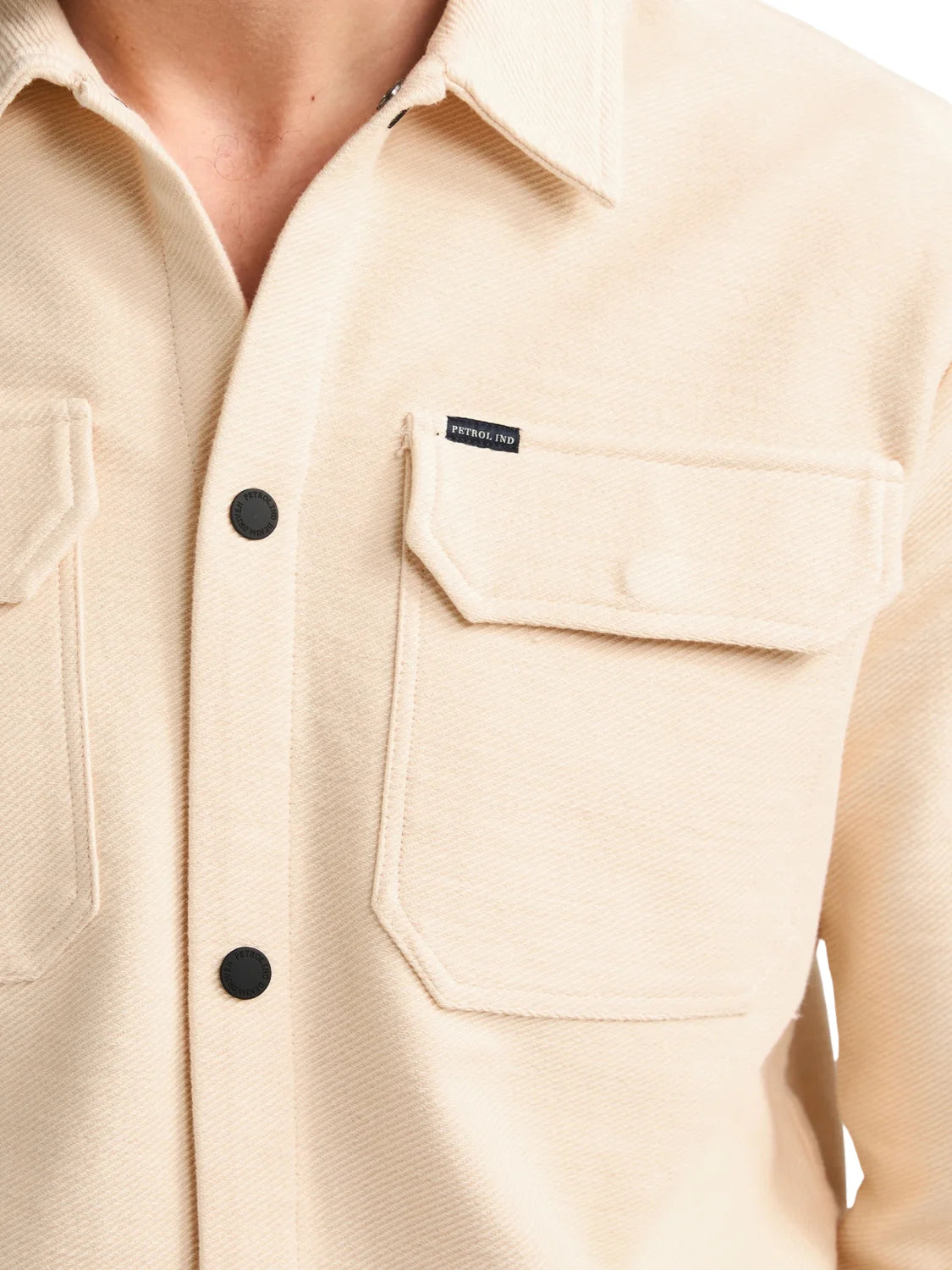 Sobrecamisa Petrol Industries Forgemark Crudo | Bicos de Fío