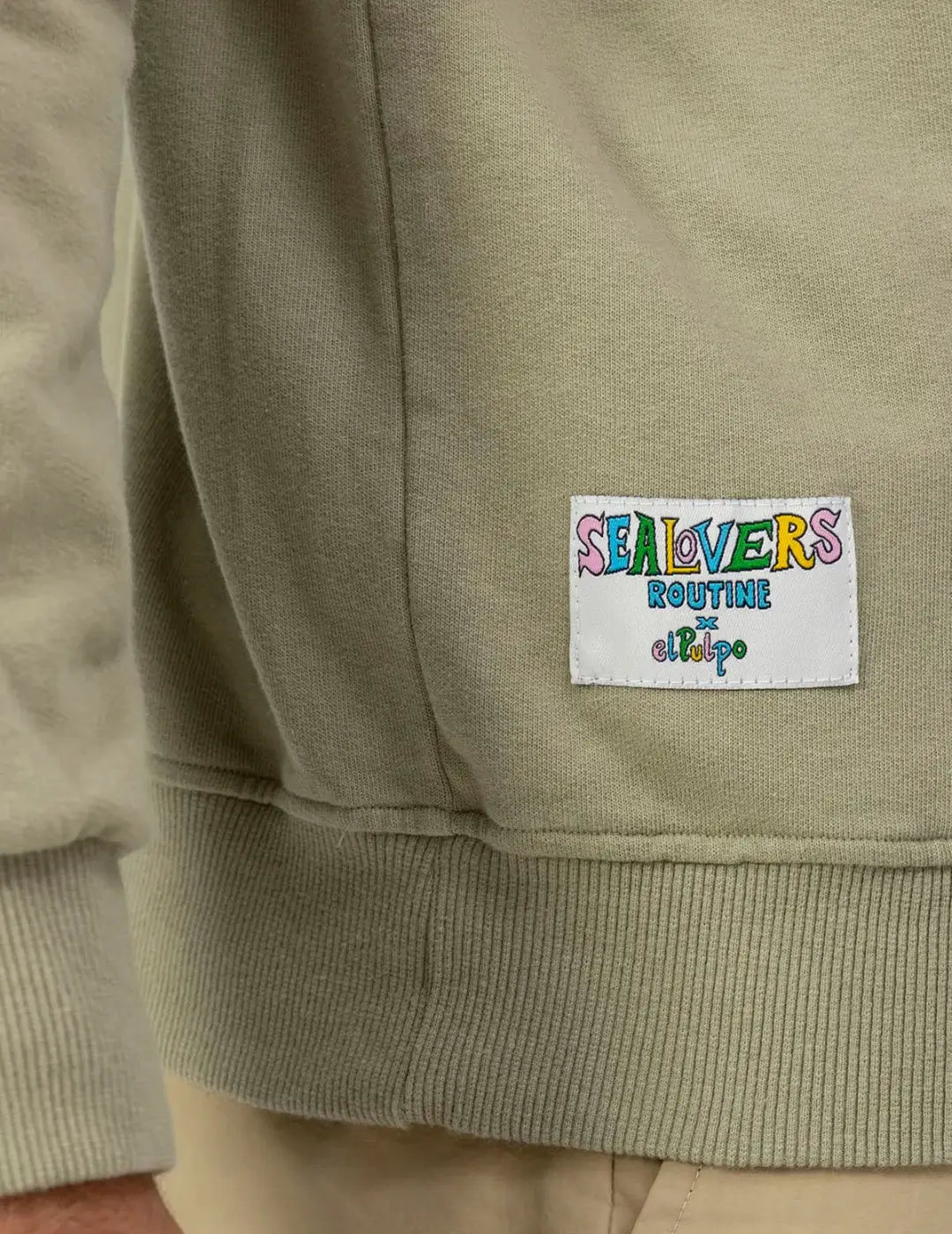 Sudadera El Pulpo Surfer Verde Khaki | Bicos de Fío