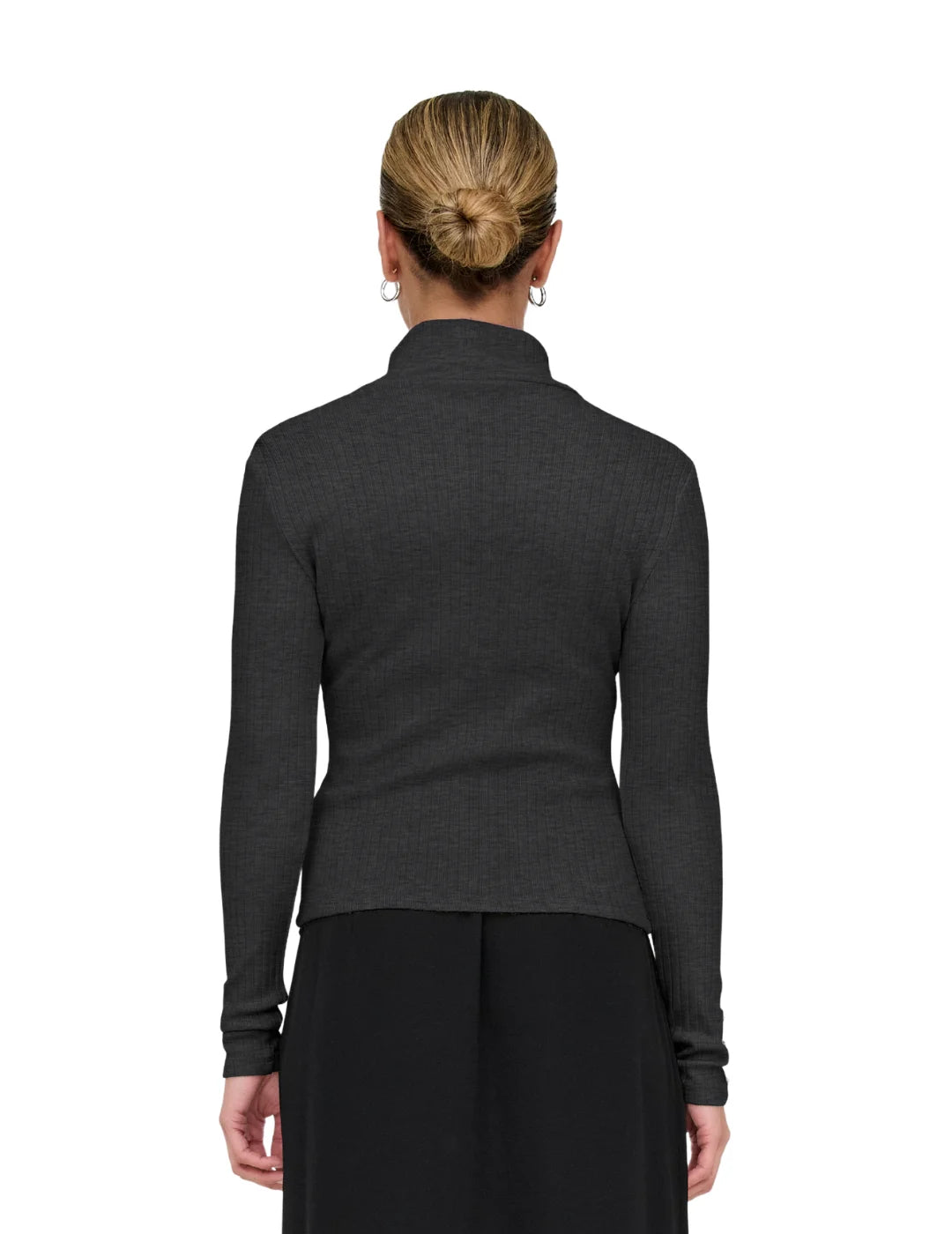 Top Cuello Alto Only Piper Negro | Bicos de Fío