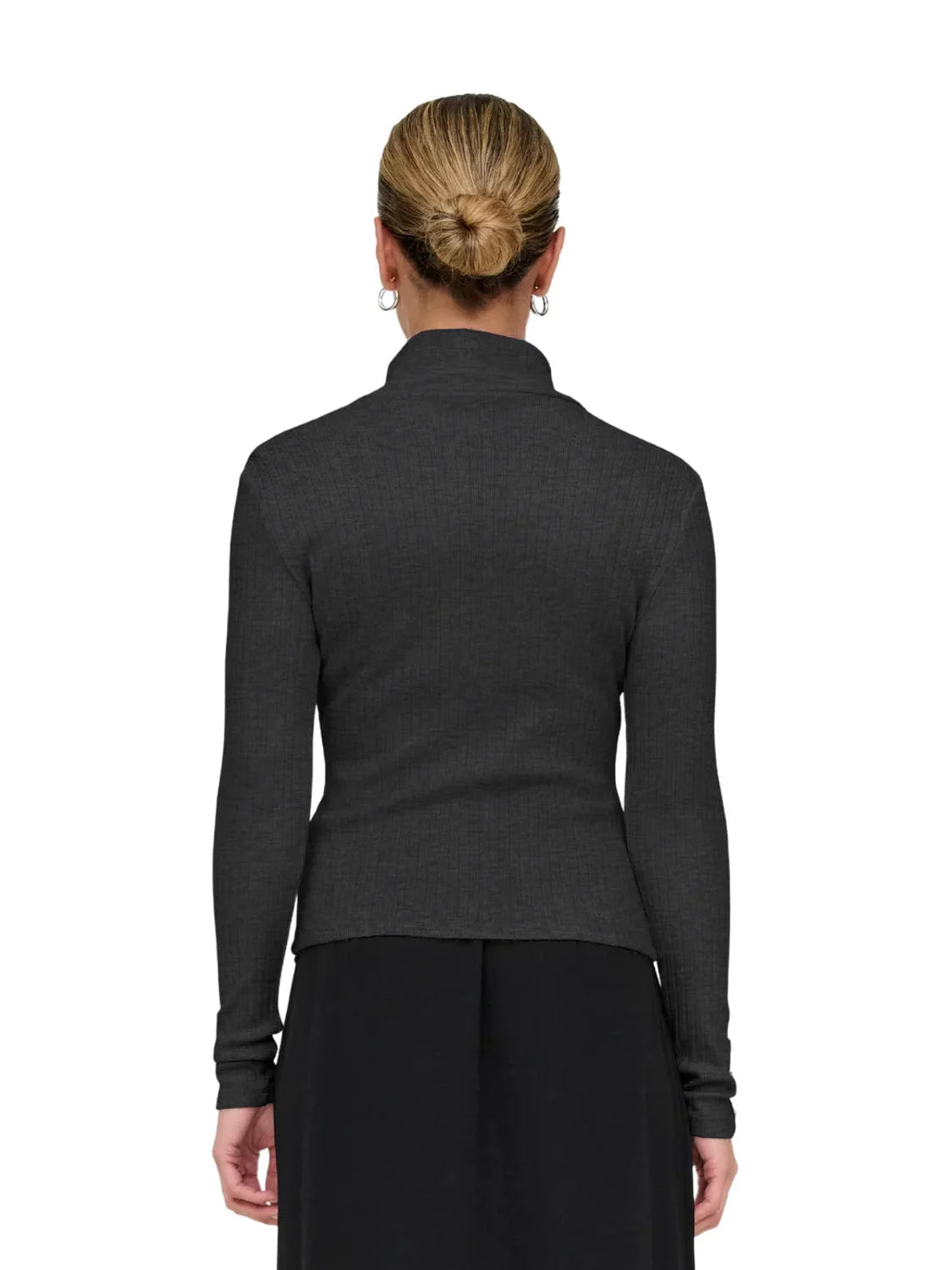 Top Cuello Alto Only Piper Negro | Bicos de Fío