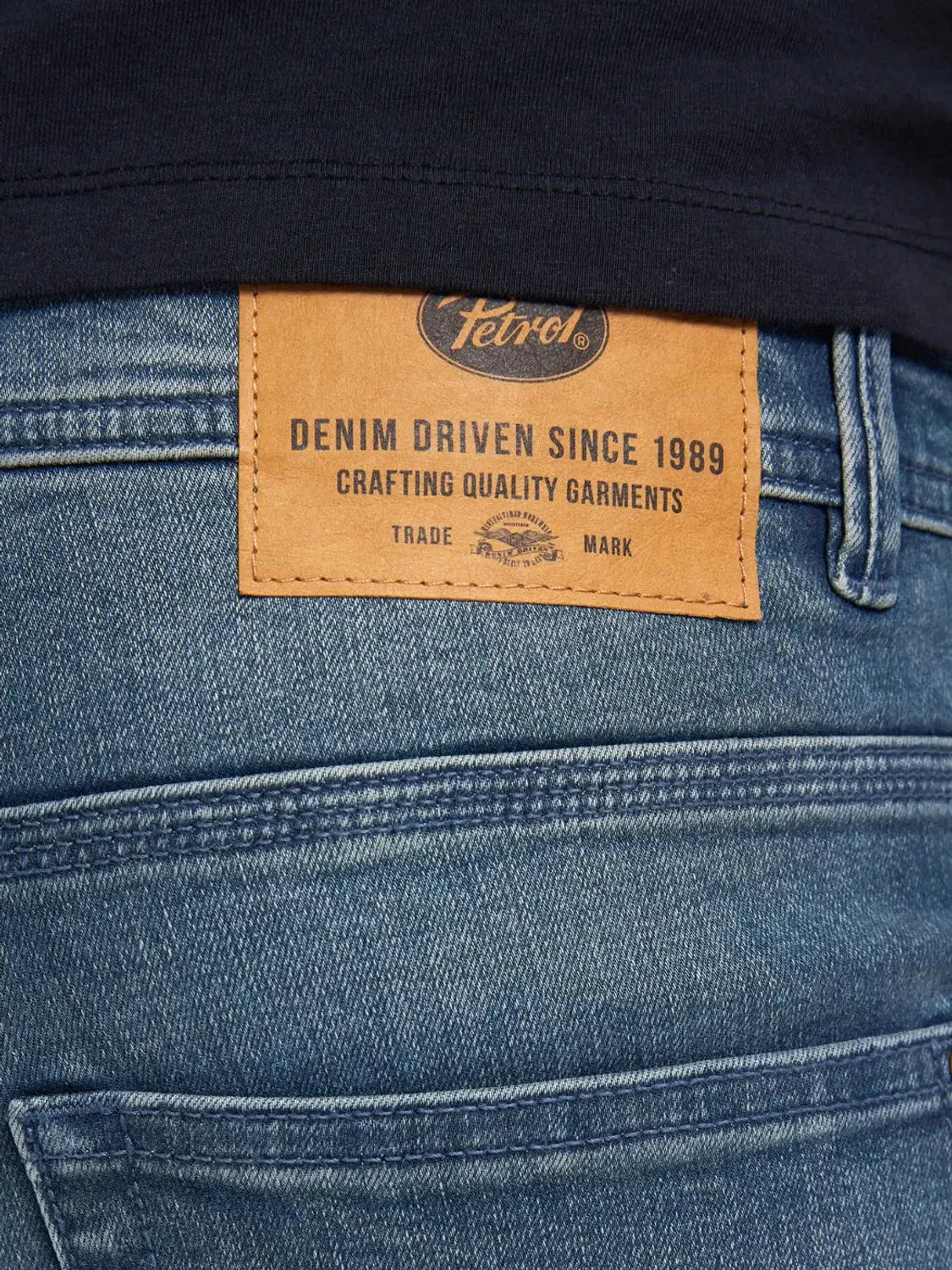 Vaqueros Petrol Industries Seaham VTG Medium Indigo | Bicos de Fío