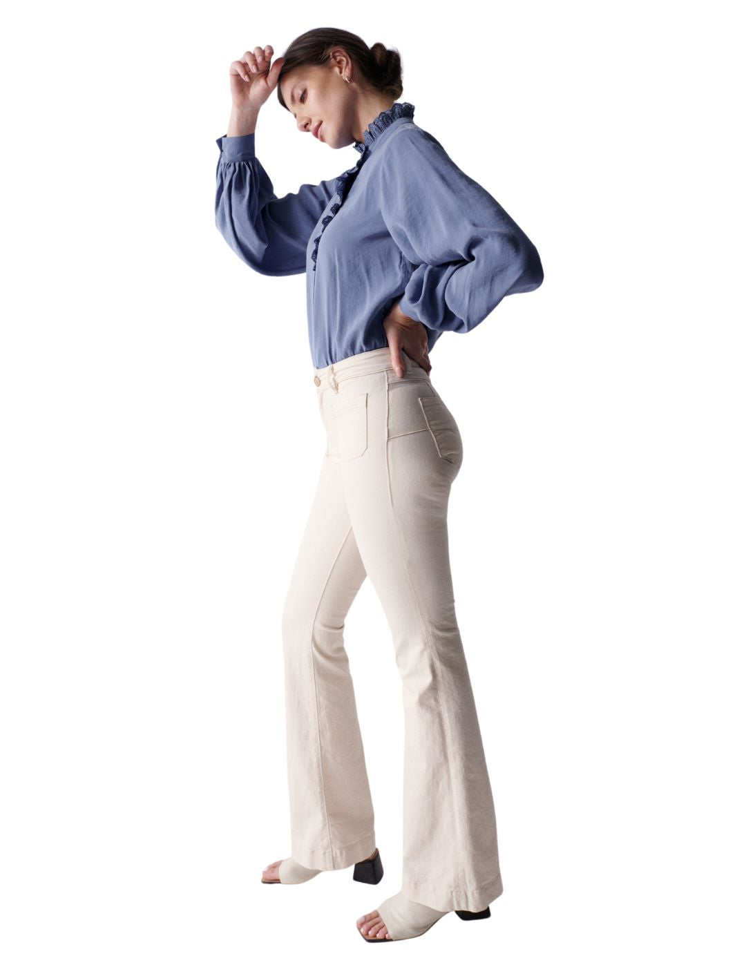 Camisa fluida con detalle en cuello Salsa Azul - Bicos de Fío