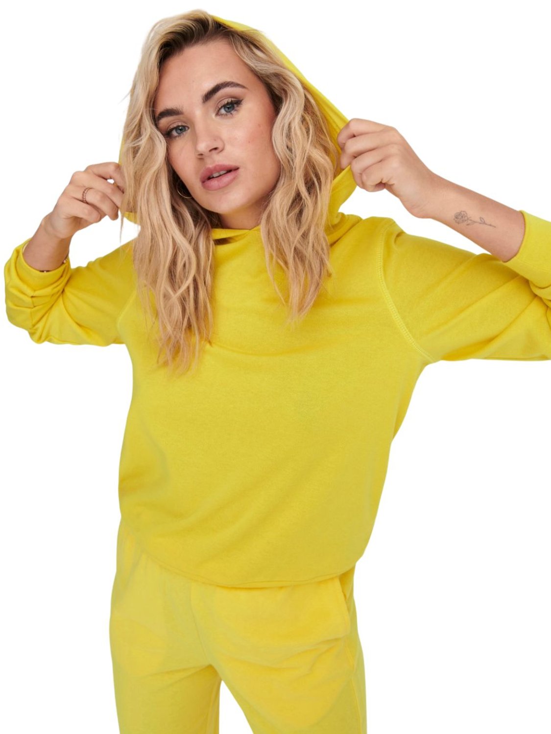 Sudadera con capucha amarilla Only - Bicos de Fío