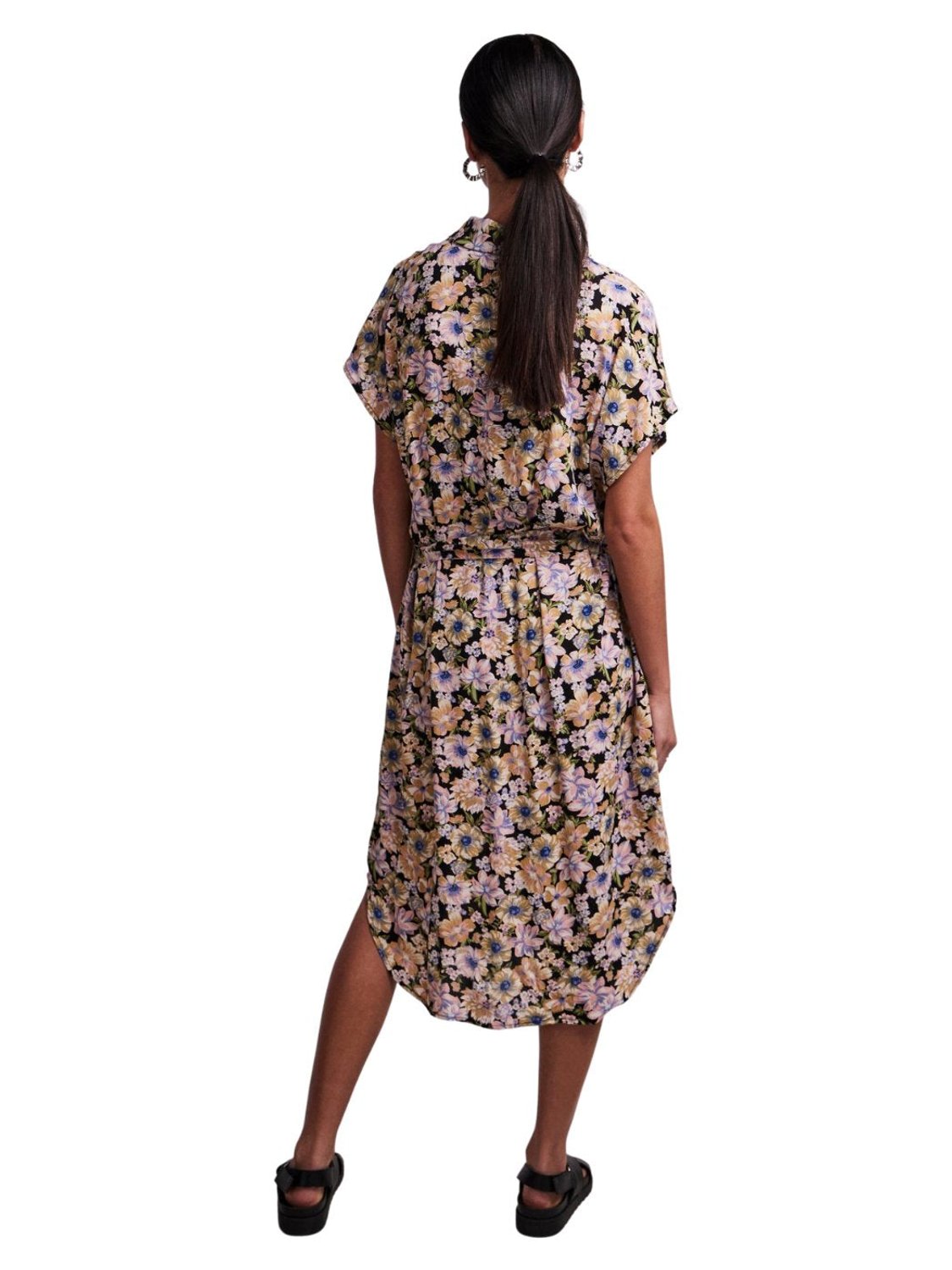 Vestido camisero estampado de flores Pieces Nya | Bicos de Fío