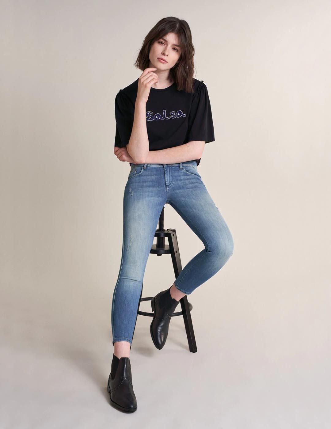 Vaqueros Salsa Jeans Colette Capri con detalles Azul - Bicos de Fío