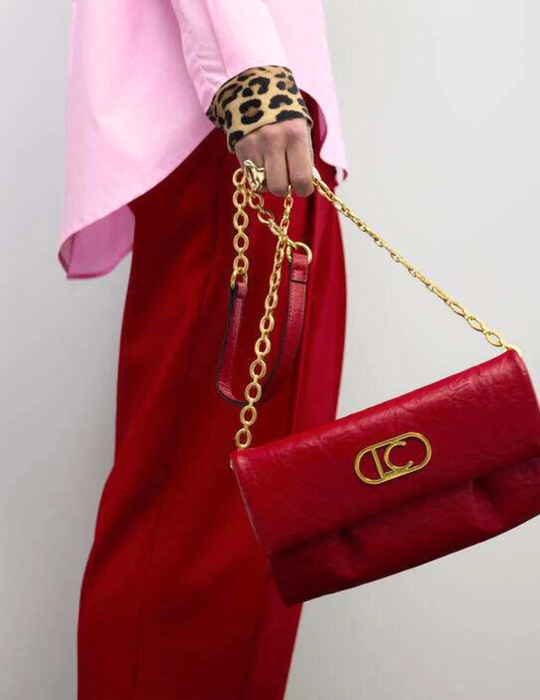 Bandolera Solapa Pliegues Lola Casademunt Rojo | Bicos de Fío