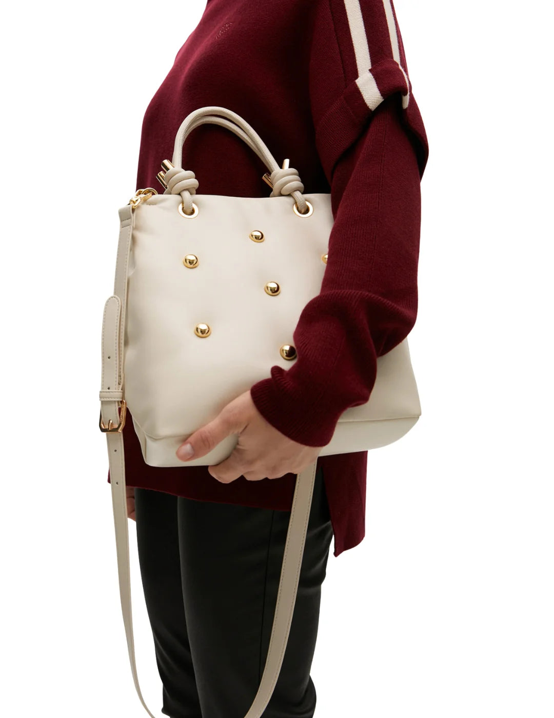 Bolso Lola Casademunt Tachas Crudo | Bicos de Fío
