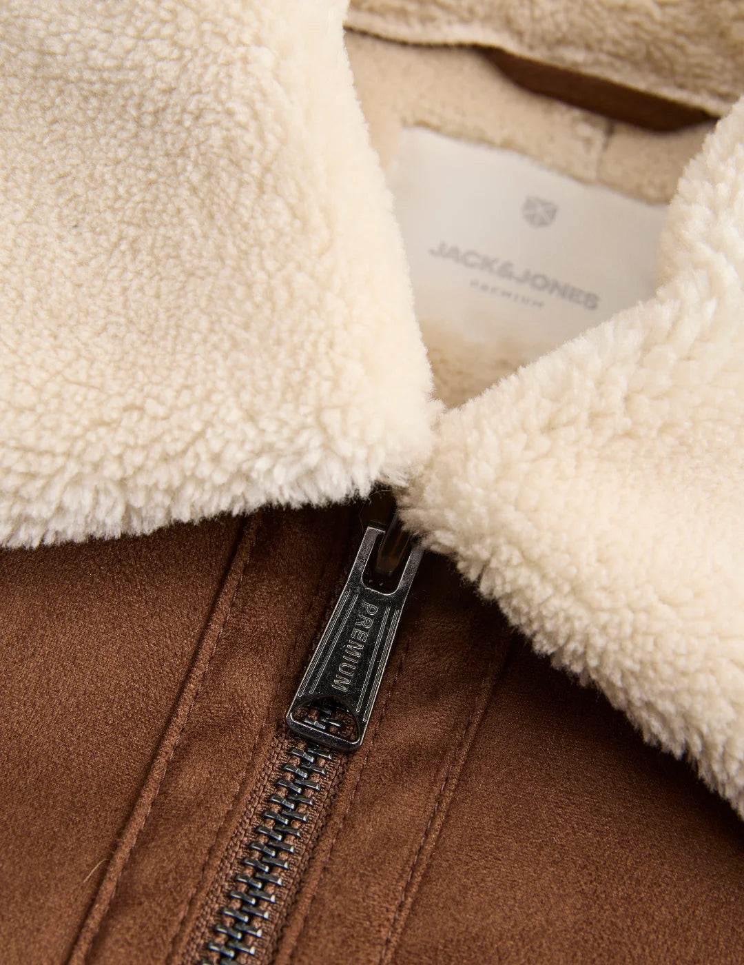 Bomber Jack&Jones Luluke Marrón | Bicos de Fío