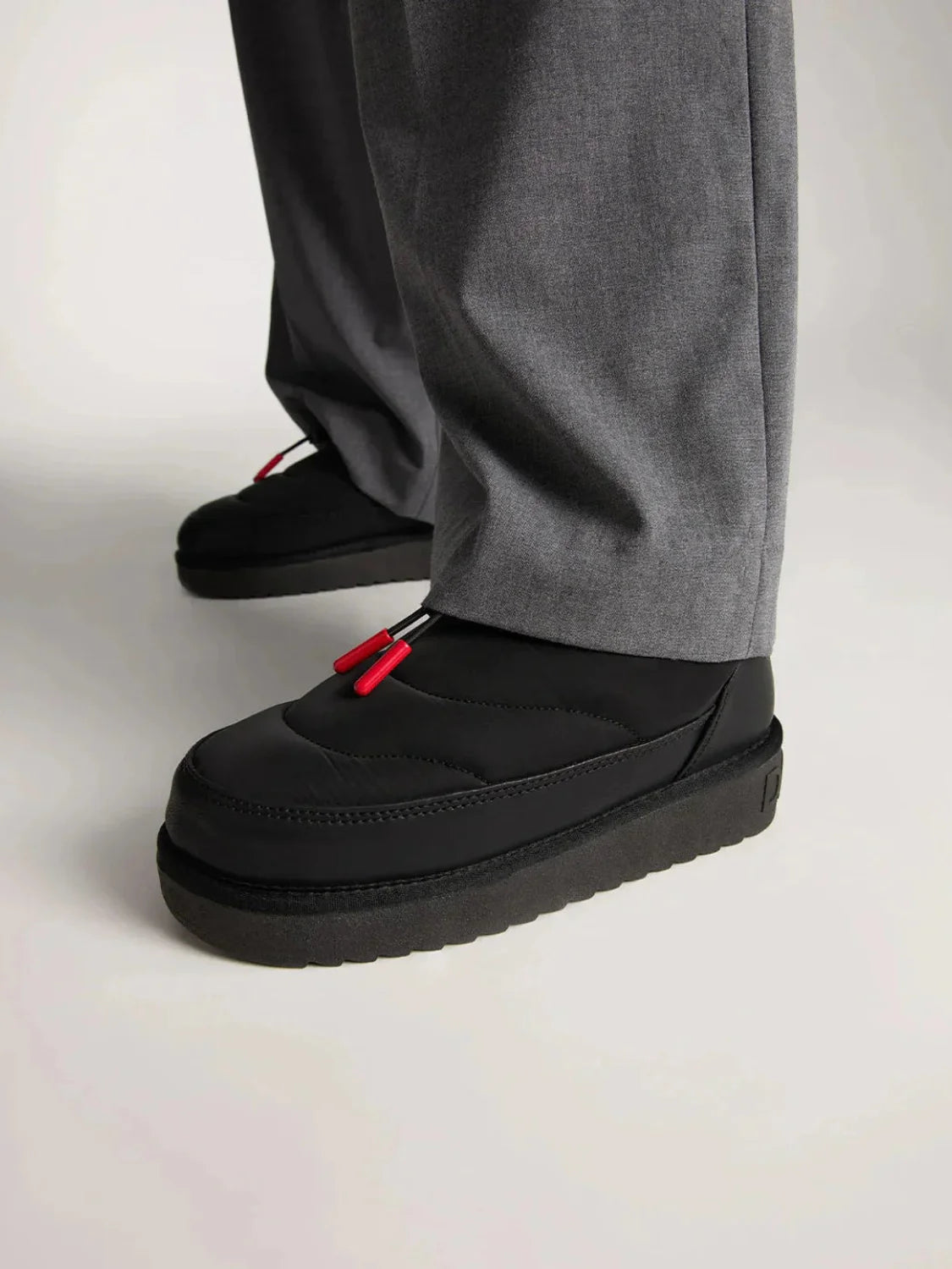 Bota D.Franklin Nordic Low Bomb Negro | Bicos de Fío
