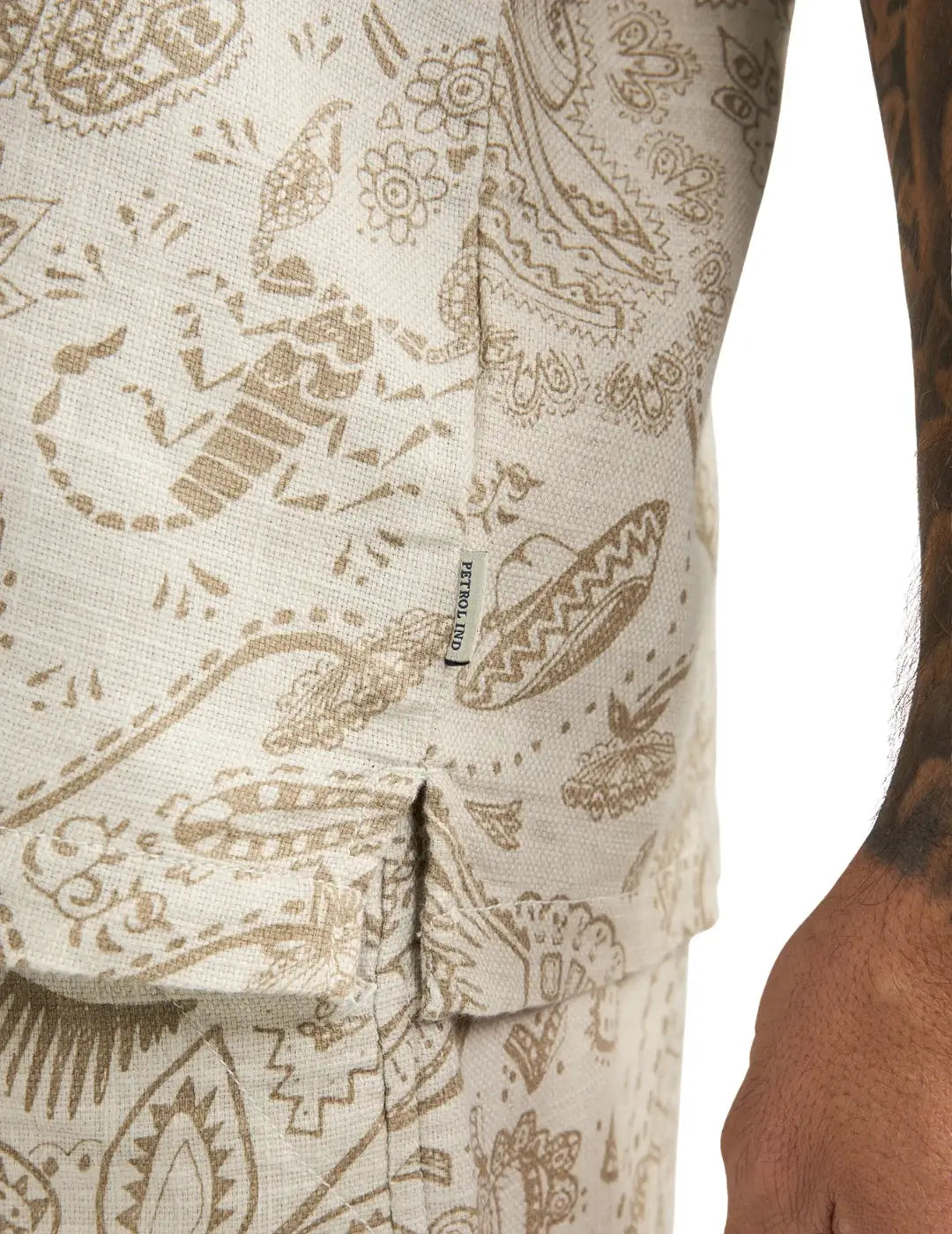 Camisa Petrol Industries México Beige | Bicos de Fío