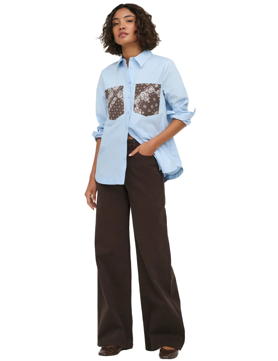 Camisa ONLY New Sable Lidia Bolsillos Azul | Bicos de Fío